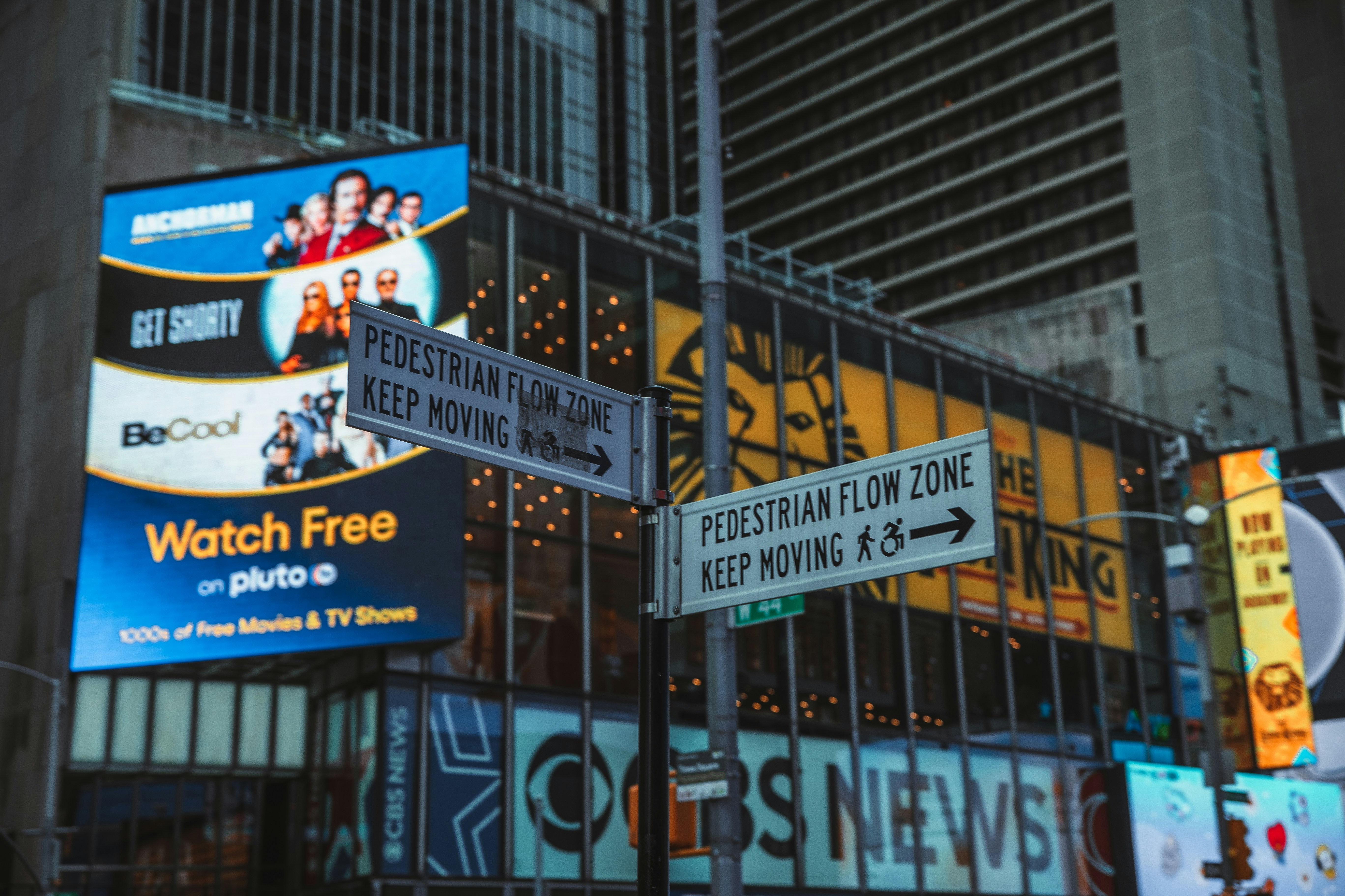 photo-1661951931513-bcdc6fd81d3b?ixid=M3wxMjA3fDB8MXxzZWFyY2h8MTB8fG1hcmtldGluZyUyMG5ldHdvcmslMjBwdXNoJTIwYWR8ZW58MHx8fHwxNzQ2NTU4MzIwfDA\u0026ixlib=rb-4.1.0