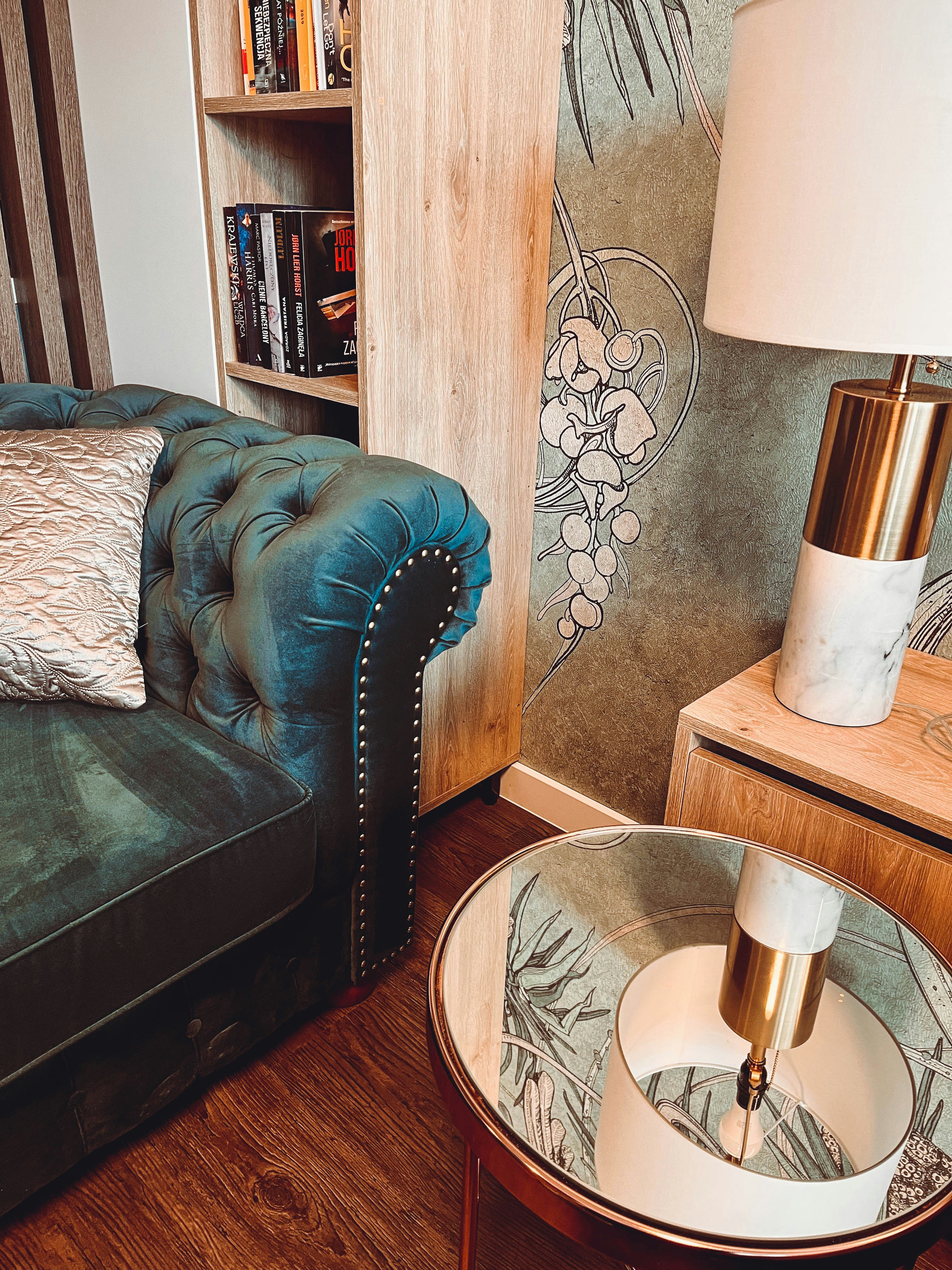 Photo by travelertraveler_