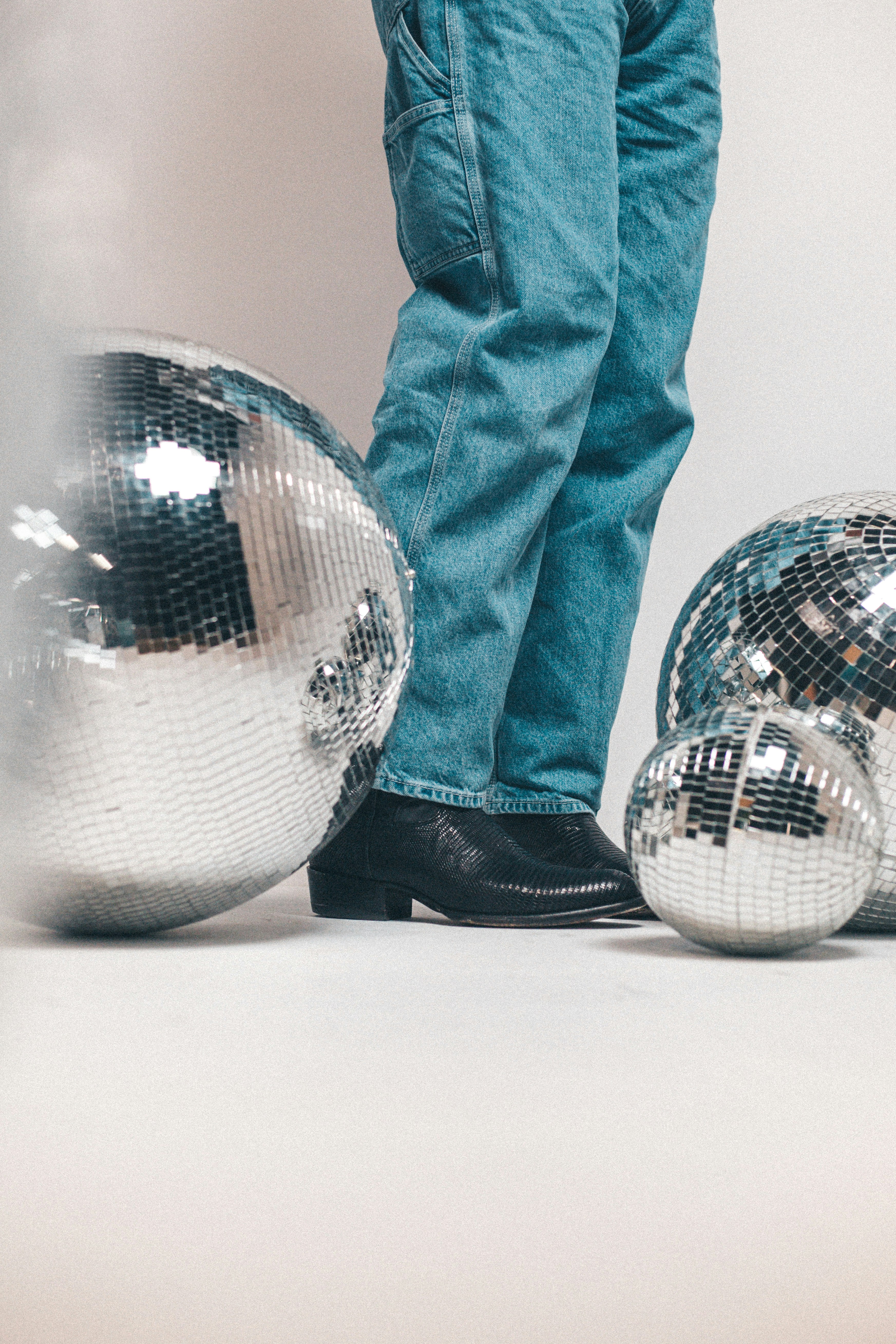 How to Build a Beatnix Costume Shop Disco Outfit for Funk-Themed Events