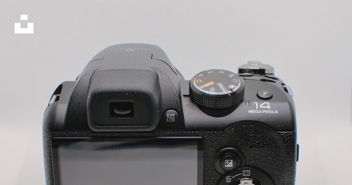 A black rectangular device photo – Free Camera Image on Unsplash