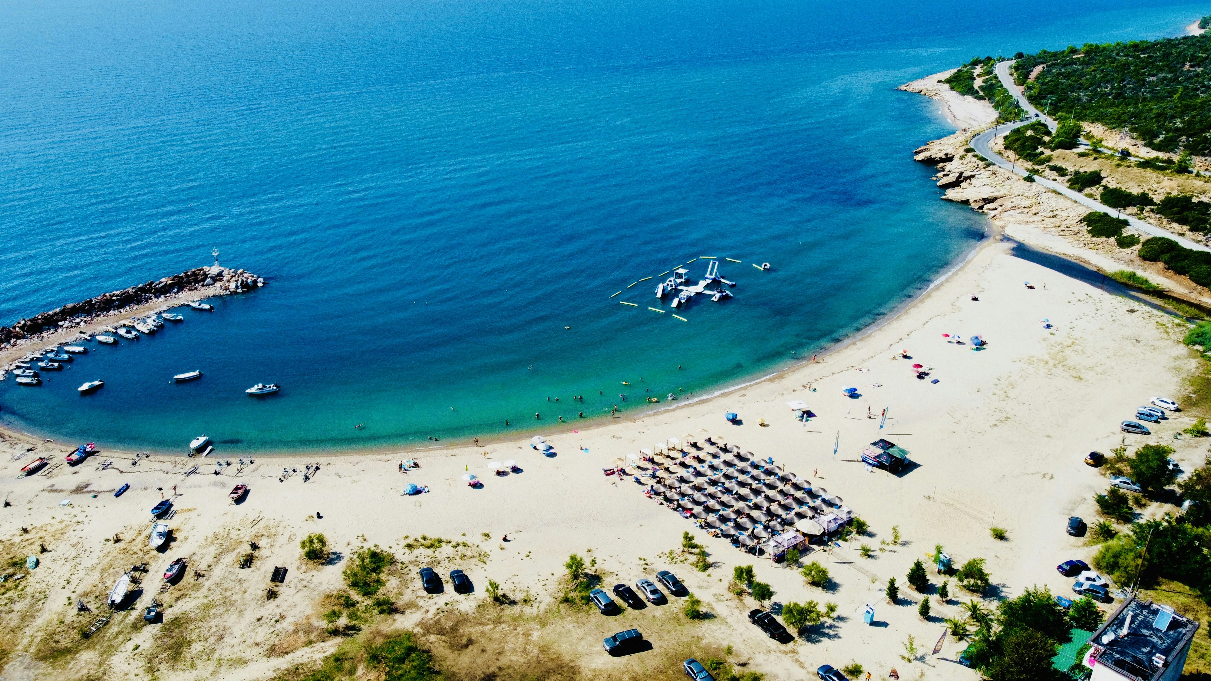 Photo by eliastsapaliaris