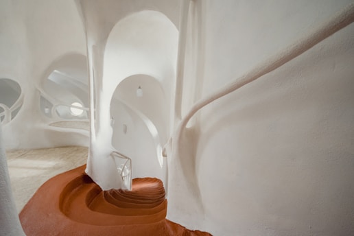 earthship house made in superadobe