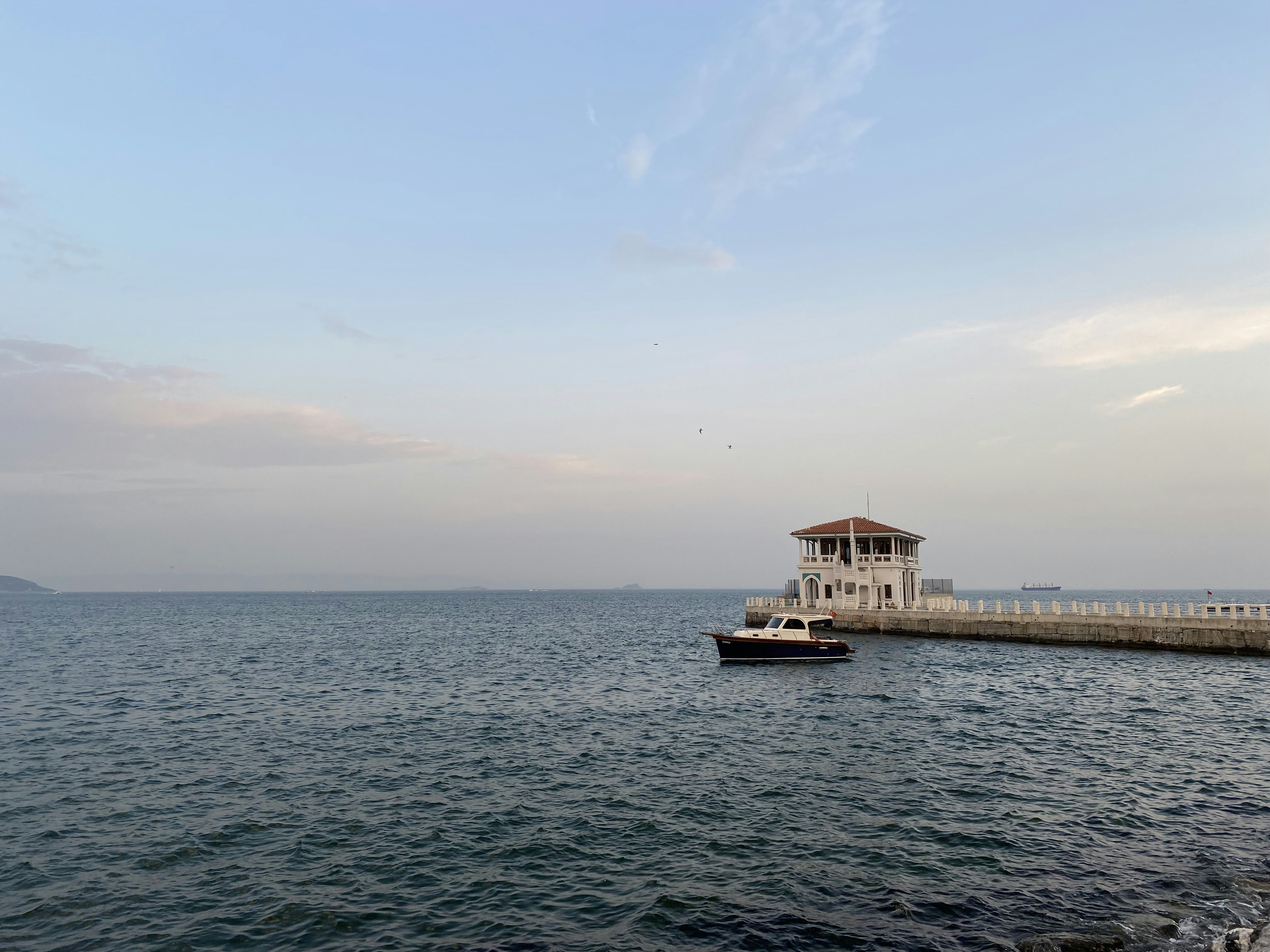 Photo by mderensahin