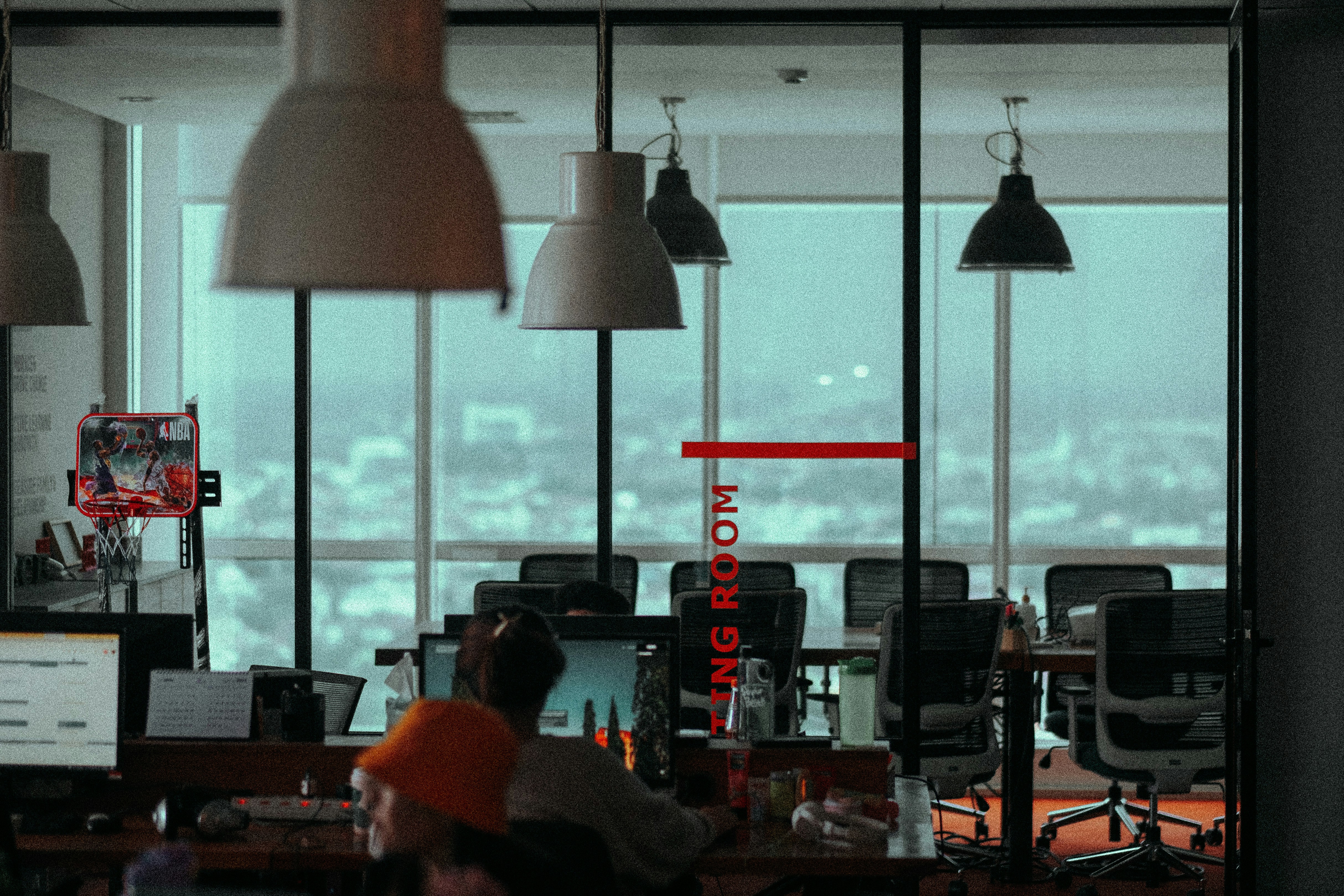 AI Vs Human Creativity Comparison