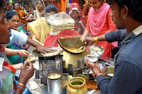 Best Street Food in New Delhi: What to Eat and Where to Find It