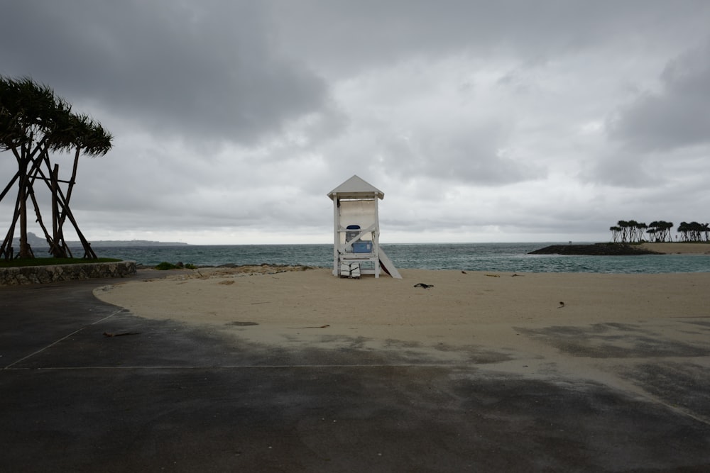 a small structure on a beach