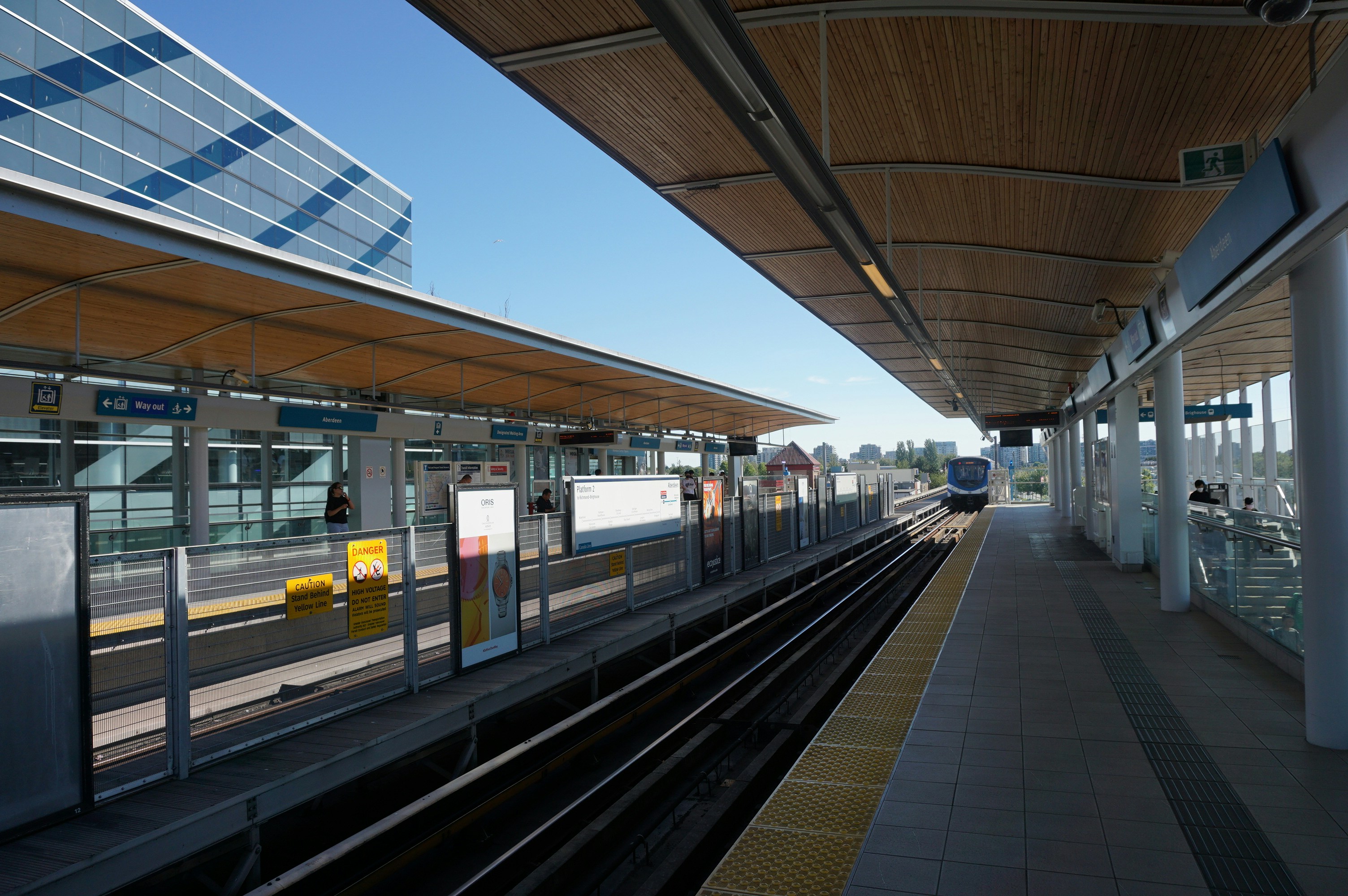 Metra train station in the Beverly neighborhood - 1 bedroom apartments in beverly chicago