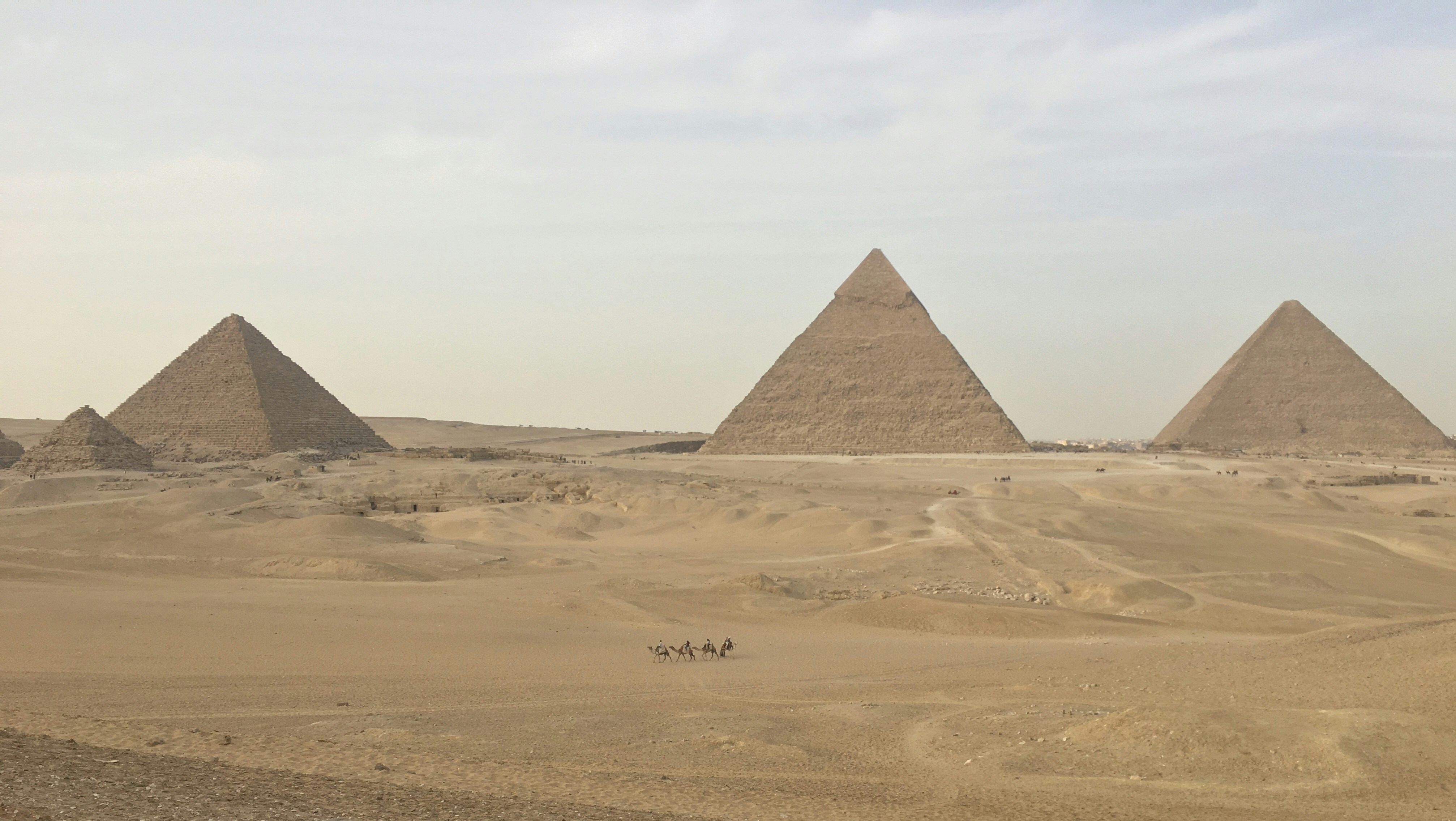 Die Pyramiden von Gizeh besuchen – So gelingt dein Ausflug ab Hurghada