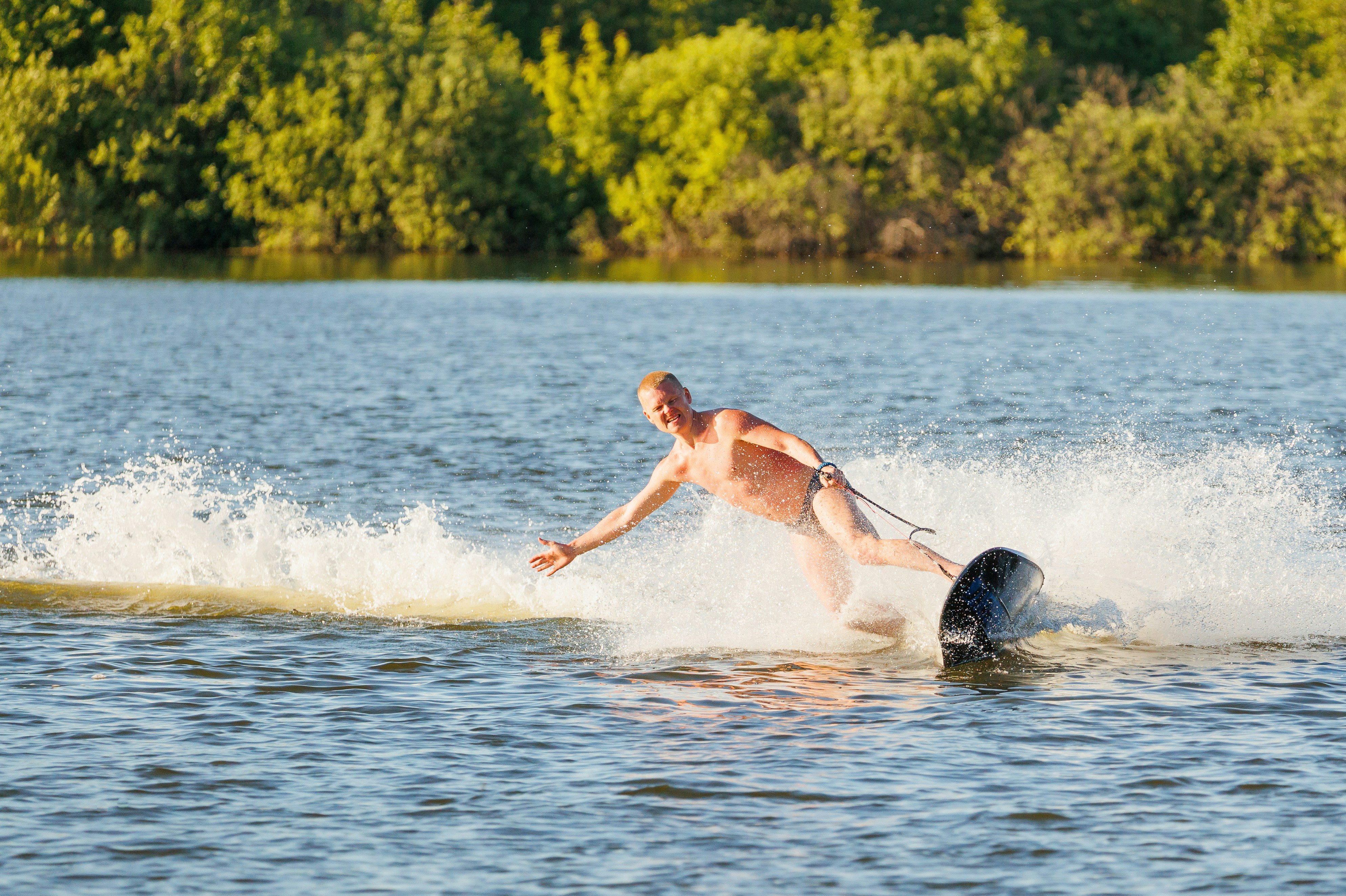 a man water skiing