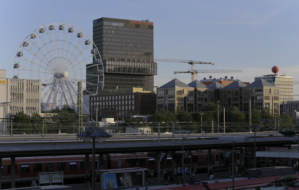 a large ferris wheel in a city