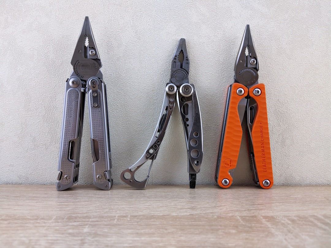 a group of knives,