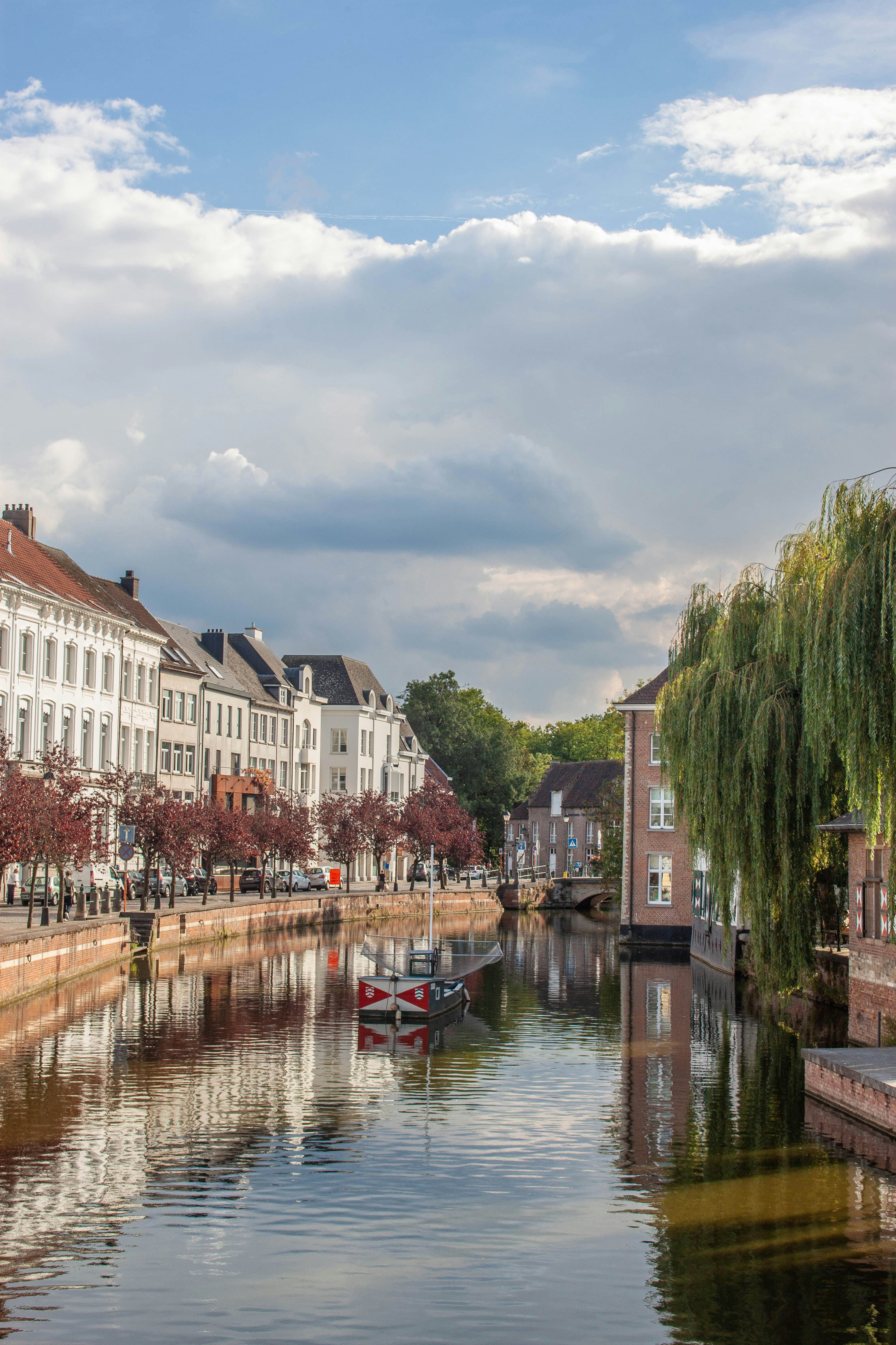 Photo by kamillaisalieva