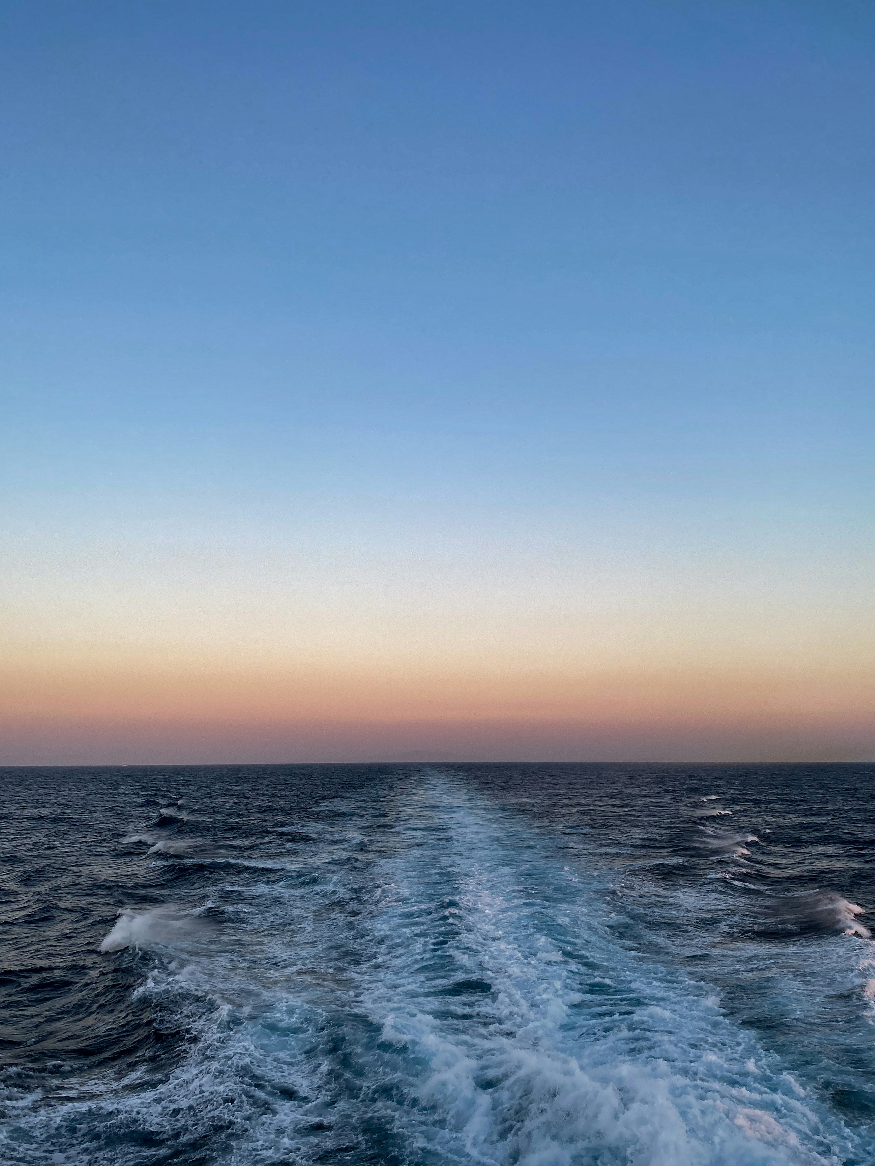 Photo by crysanthopoulos