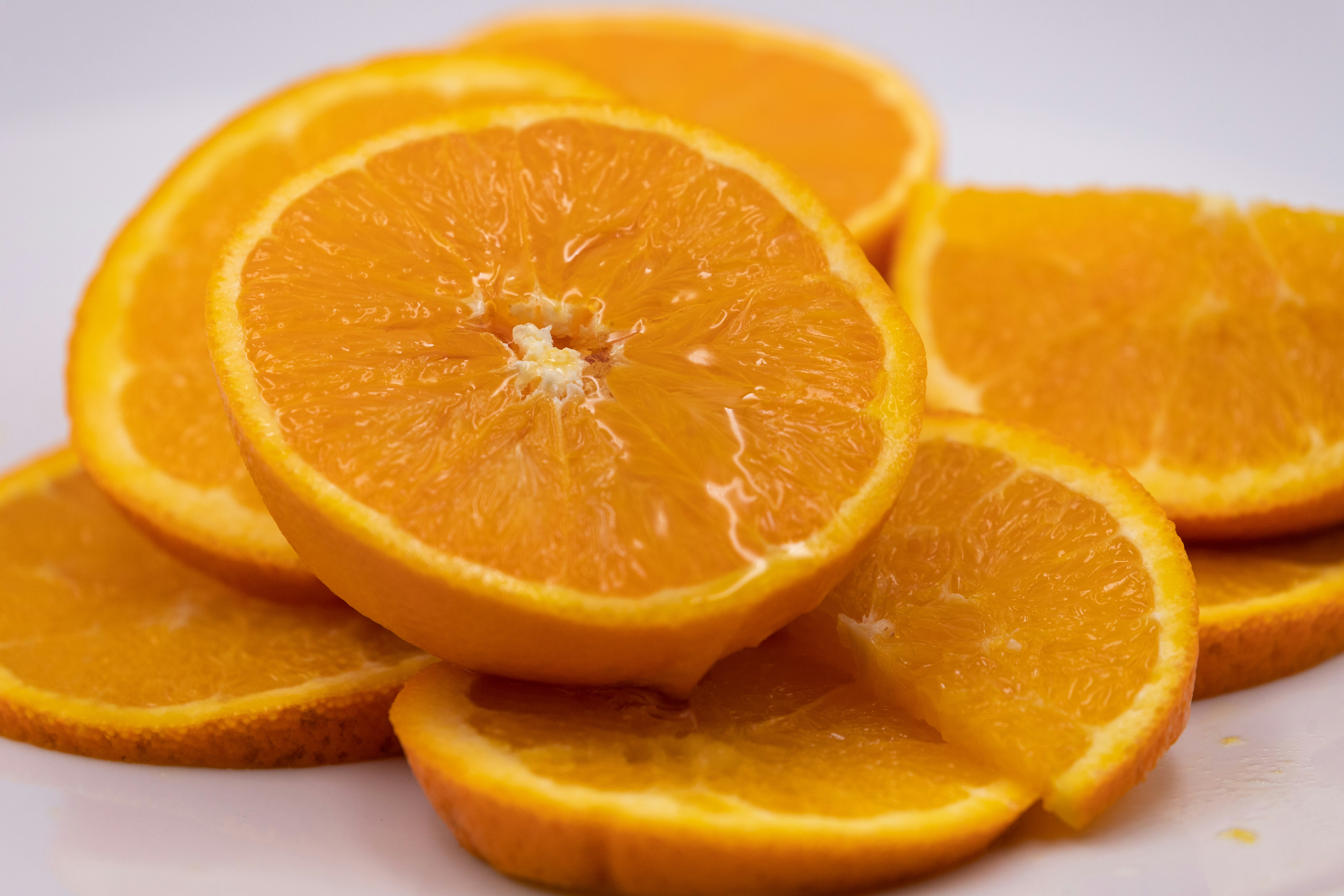 Oranges in Cold Season: Helpful Immune Support, Not a Magic Shield