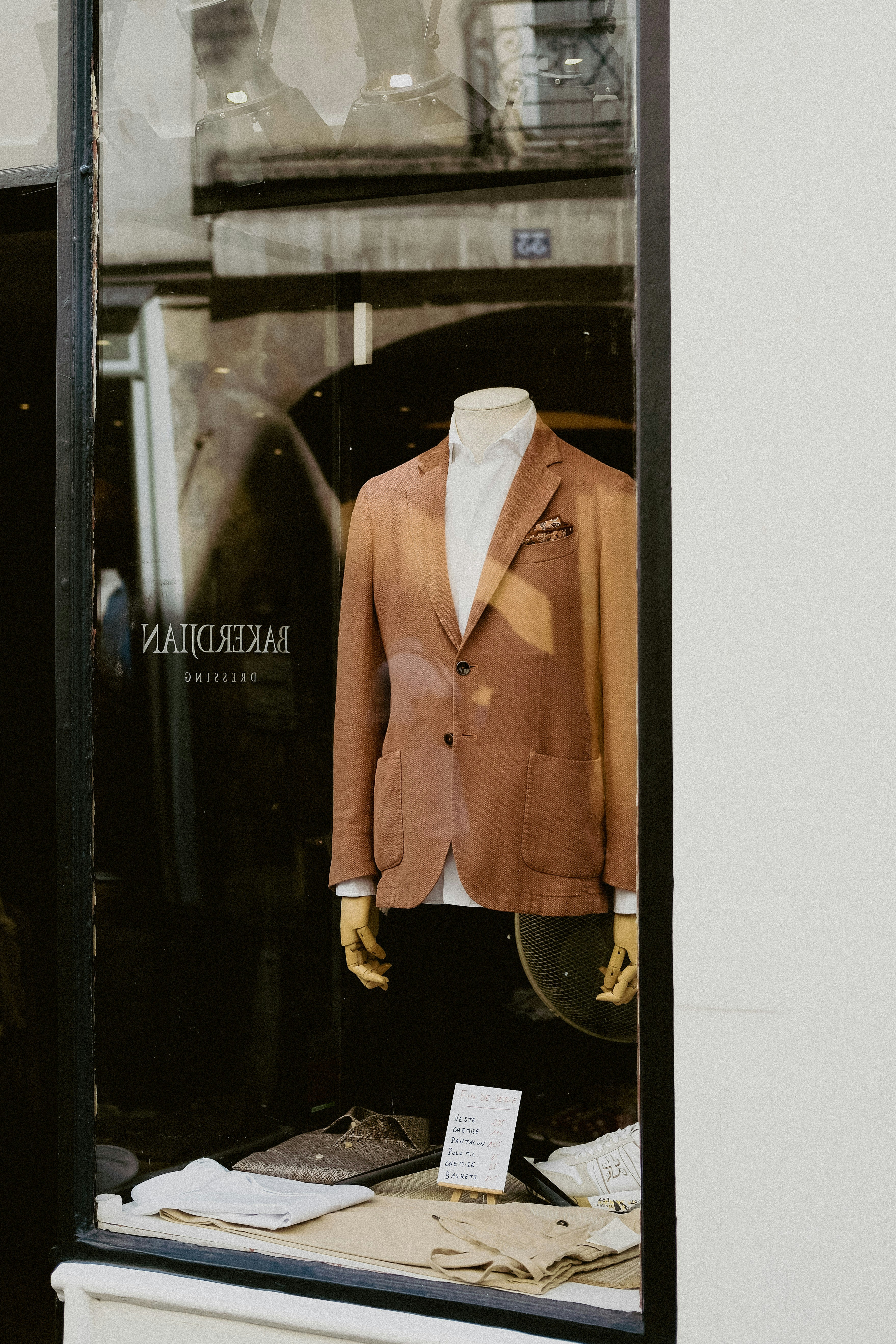 Tailored Linen Blazer