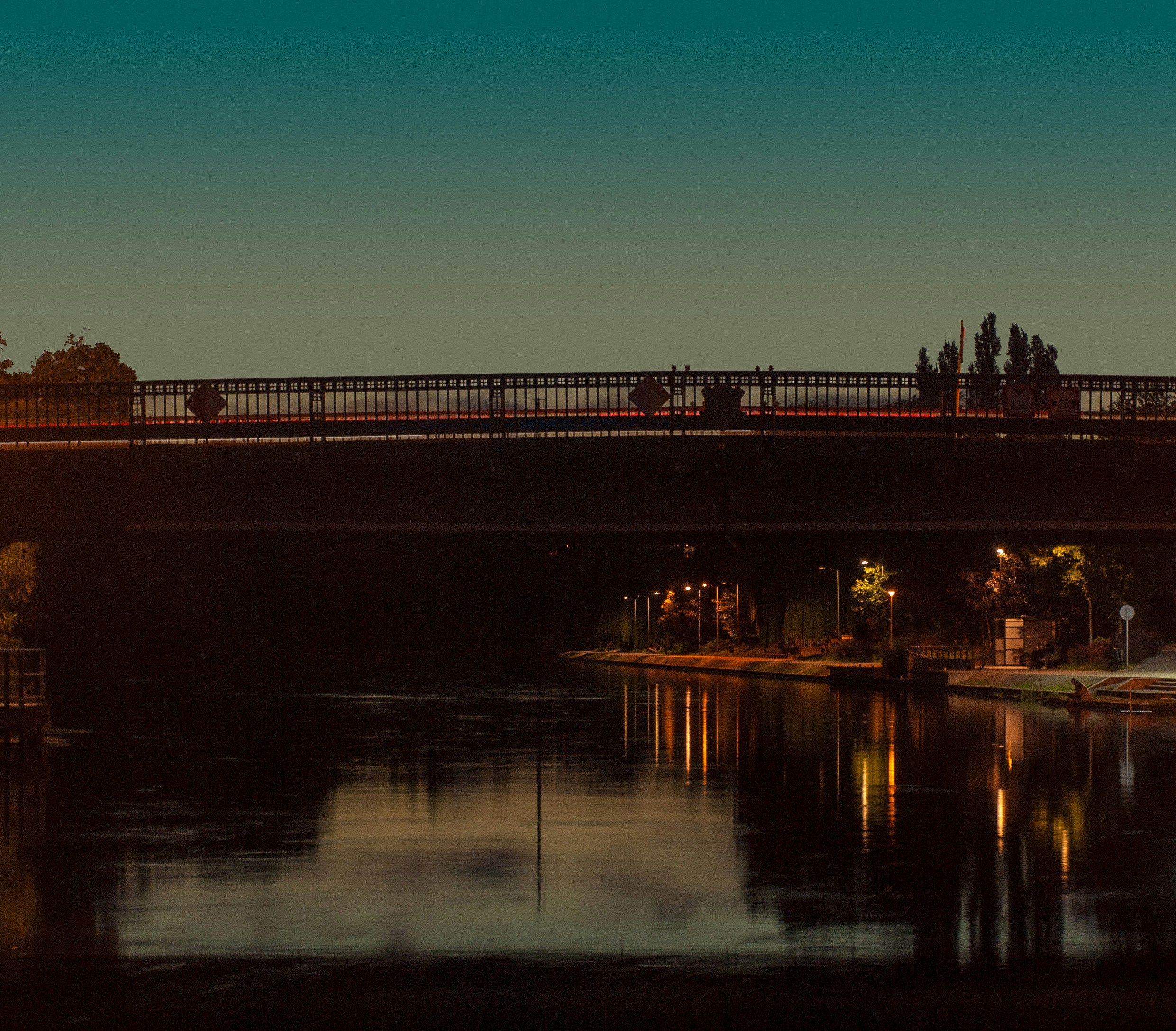 Photo by illumimati