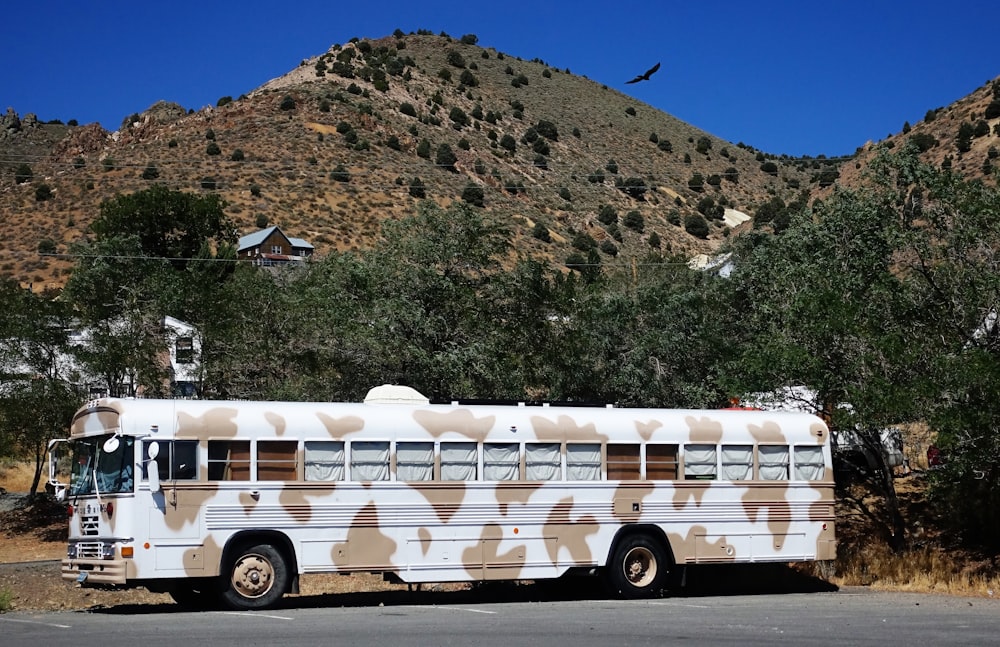 a bus parked on the side of a road