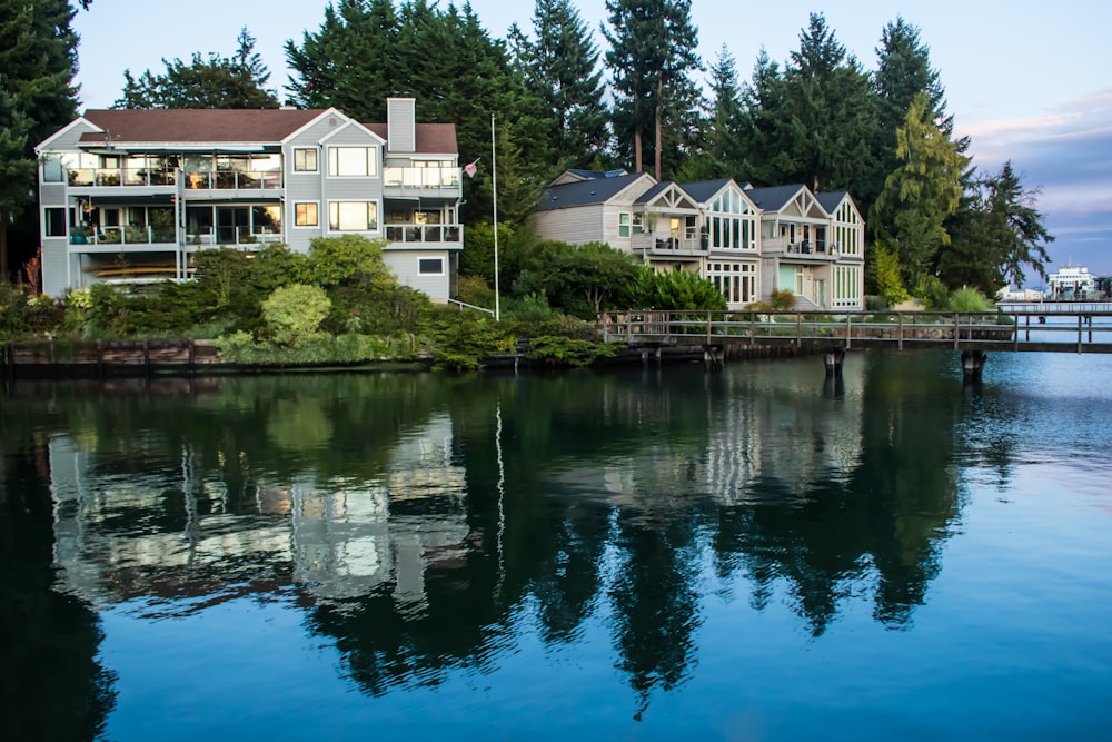 a body of water with houses along it