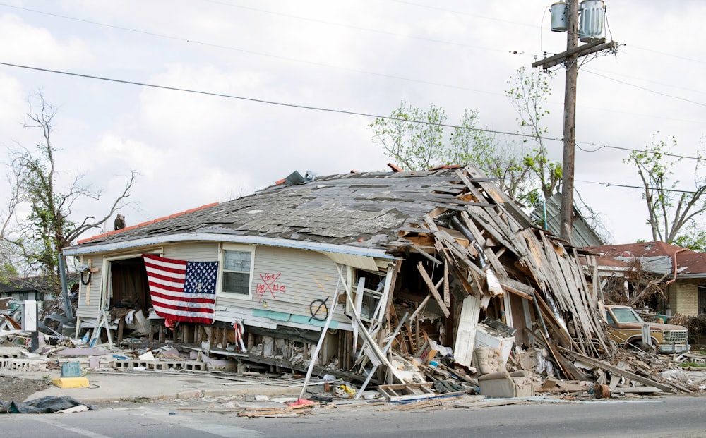 Barber Shop situé à Ninth Ward, à la Nouvelle-Orléans, en Louisiane, endommagé par l’ouragan Katrina en 2005. 