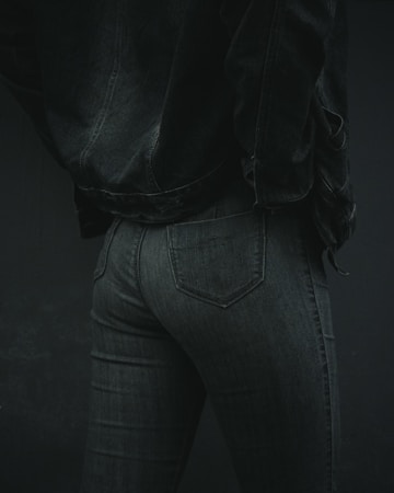 Exploring the Minimalist Aesthetic of Premium Denim