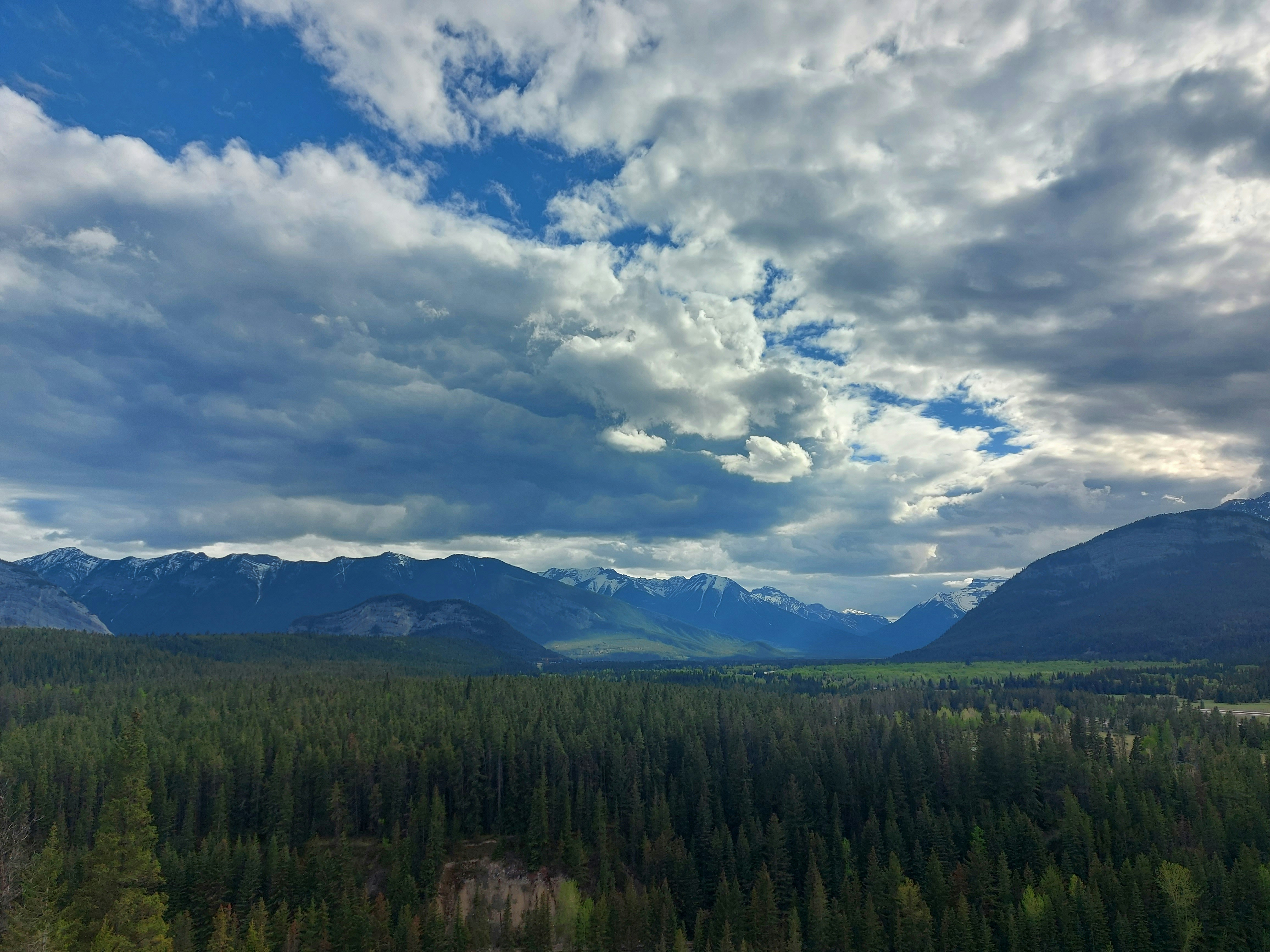 mountain wilderness landscape, wallpaper, Natural Landmarks to Find Your Way Back to Camp: A Guide 2