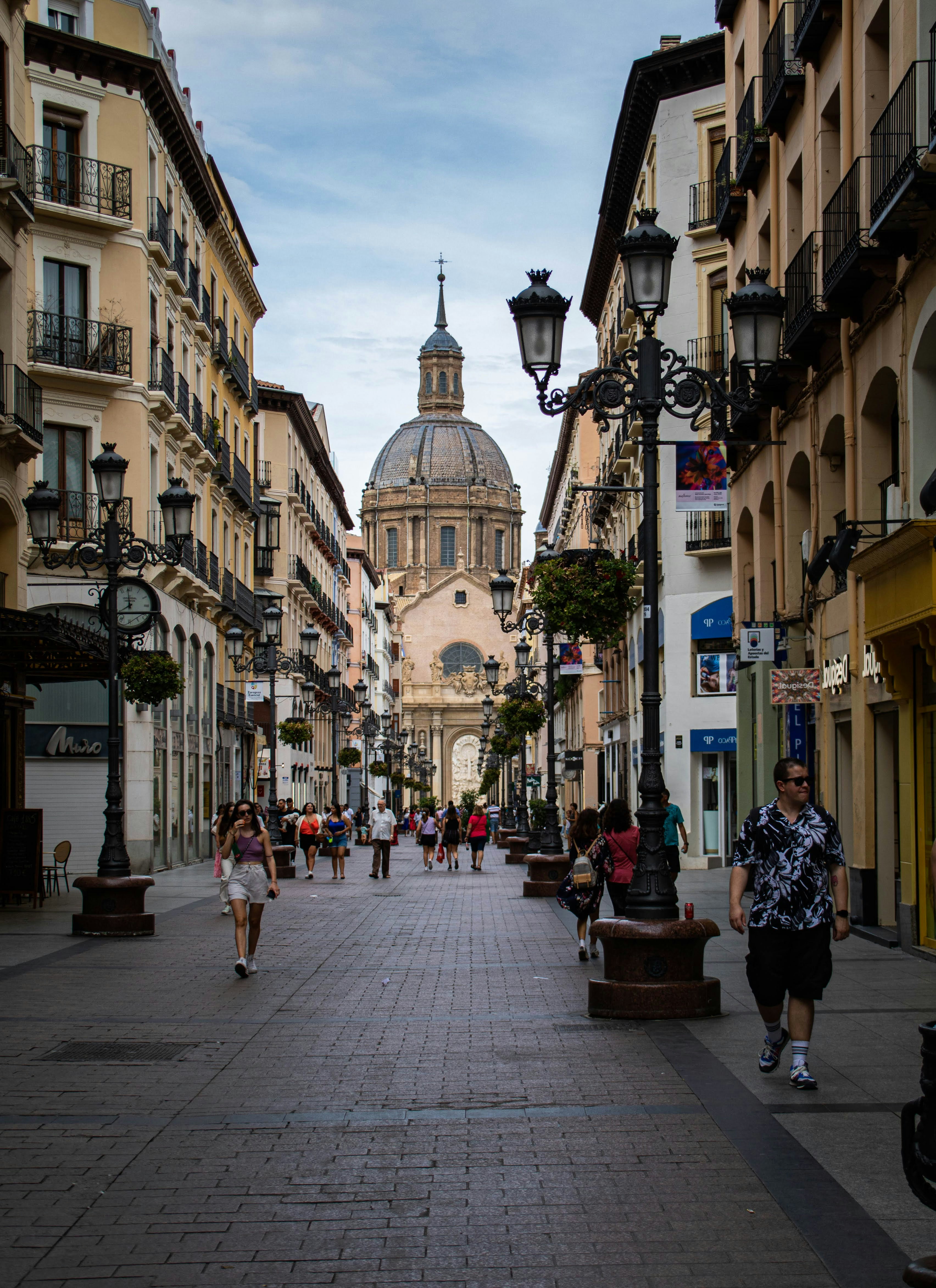 Debit Cards in Spain: Everyday Spending Done Right