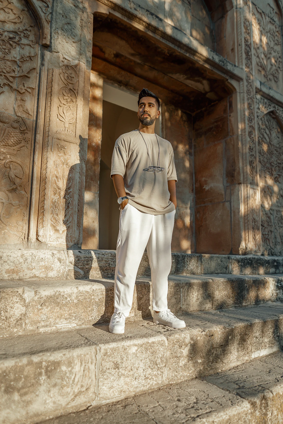 Pleated Linen Trousers