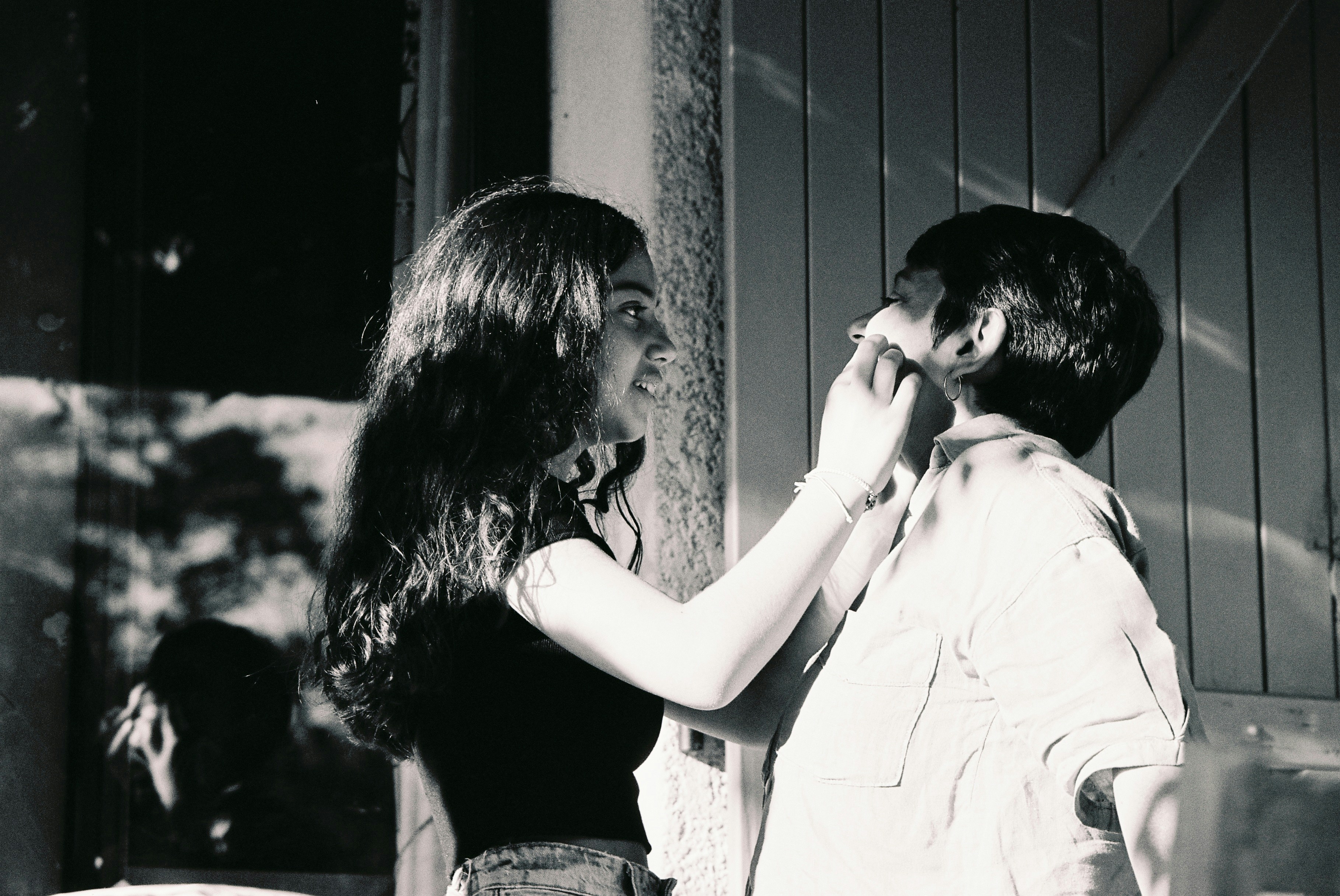 سوتیلے بھائی بہن کی پہلی ملاقات