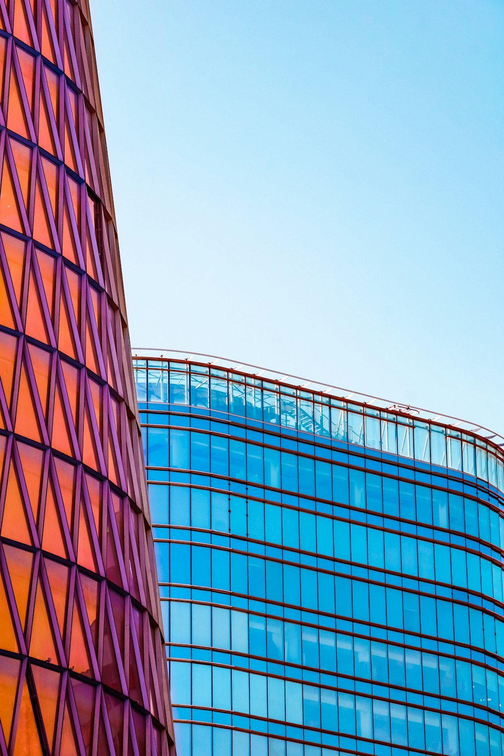 a tall building with a glass roof