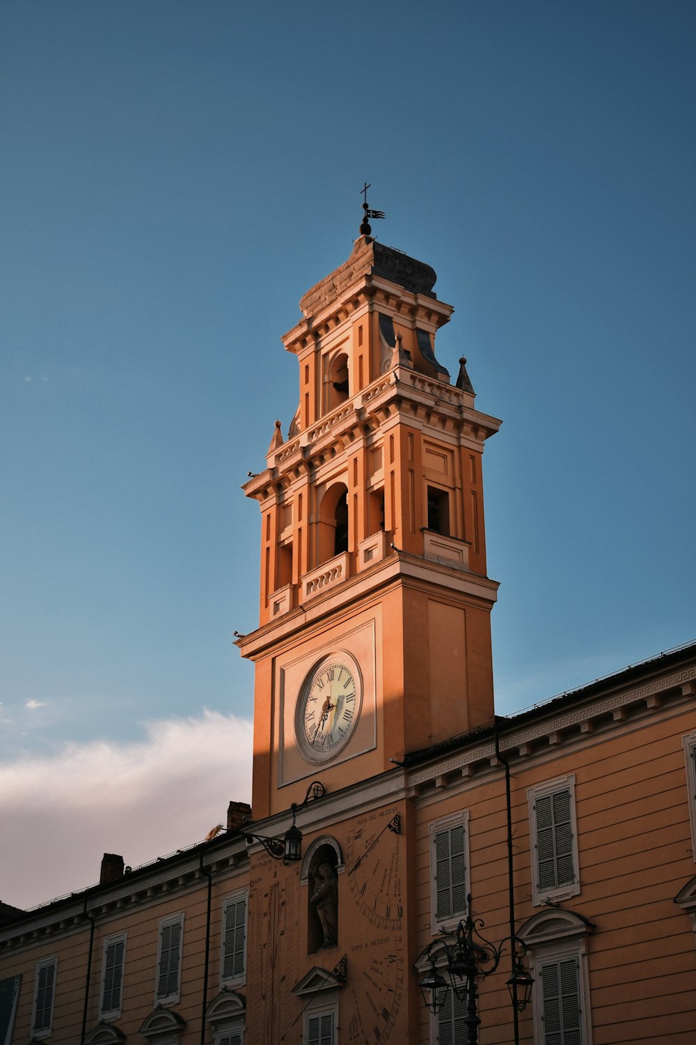 a clock on Independence Hall