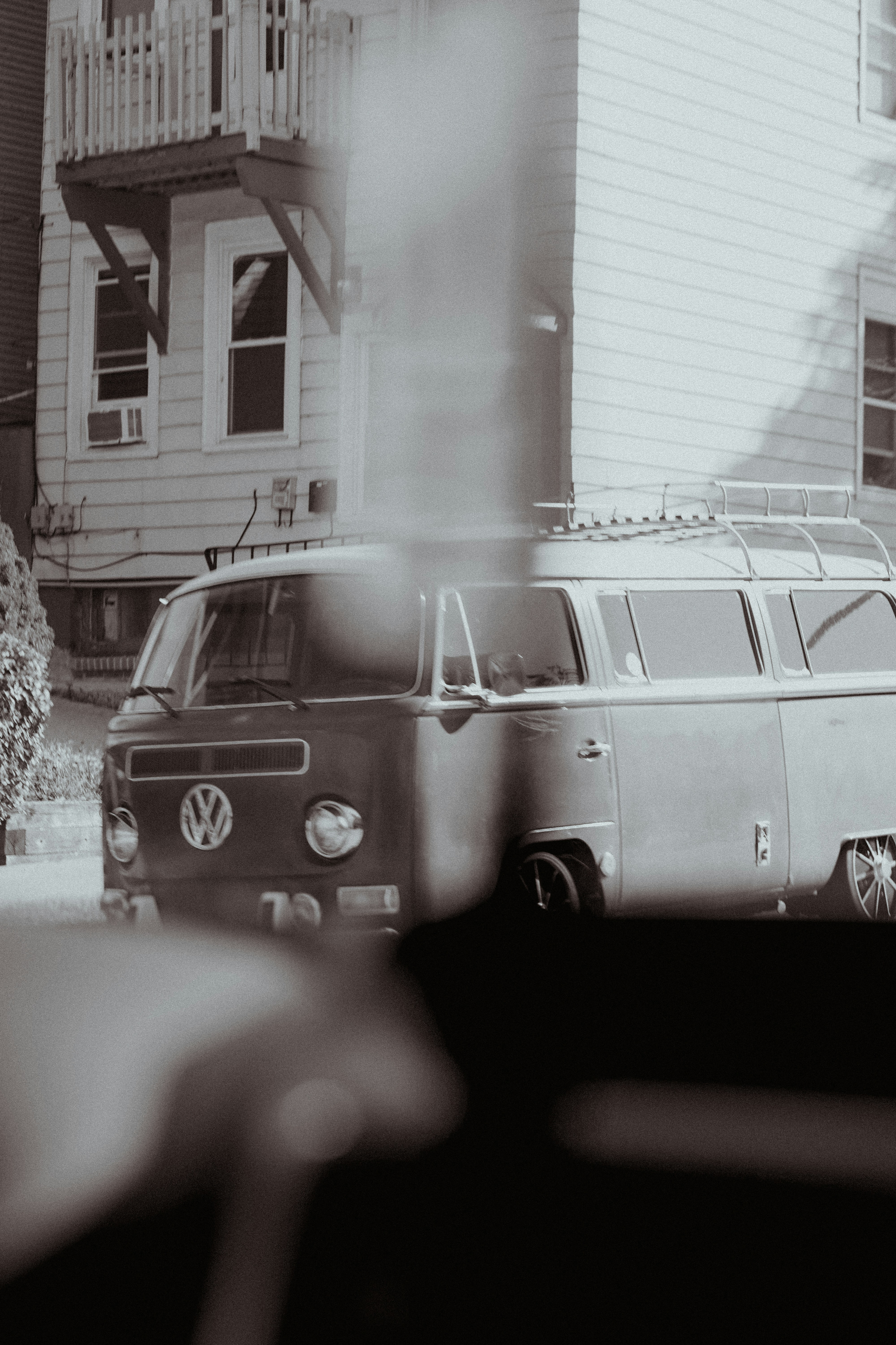 Do throwback the right way and choose a vintage background from Unsplash's huge collection of professional-quality images. Always free on Unsplash.