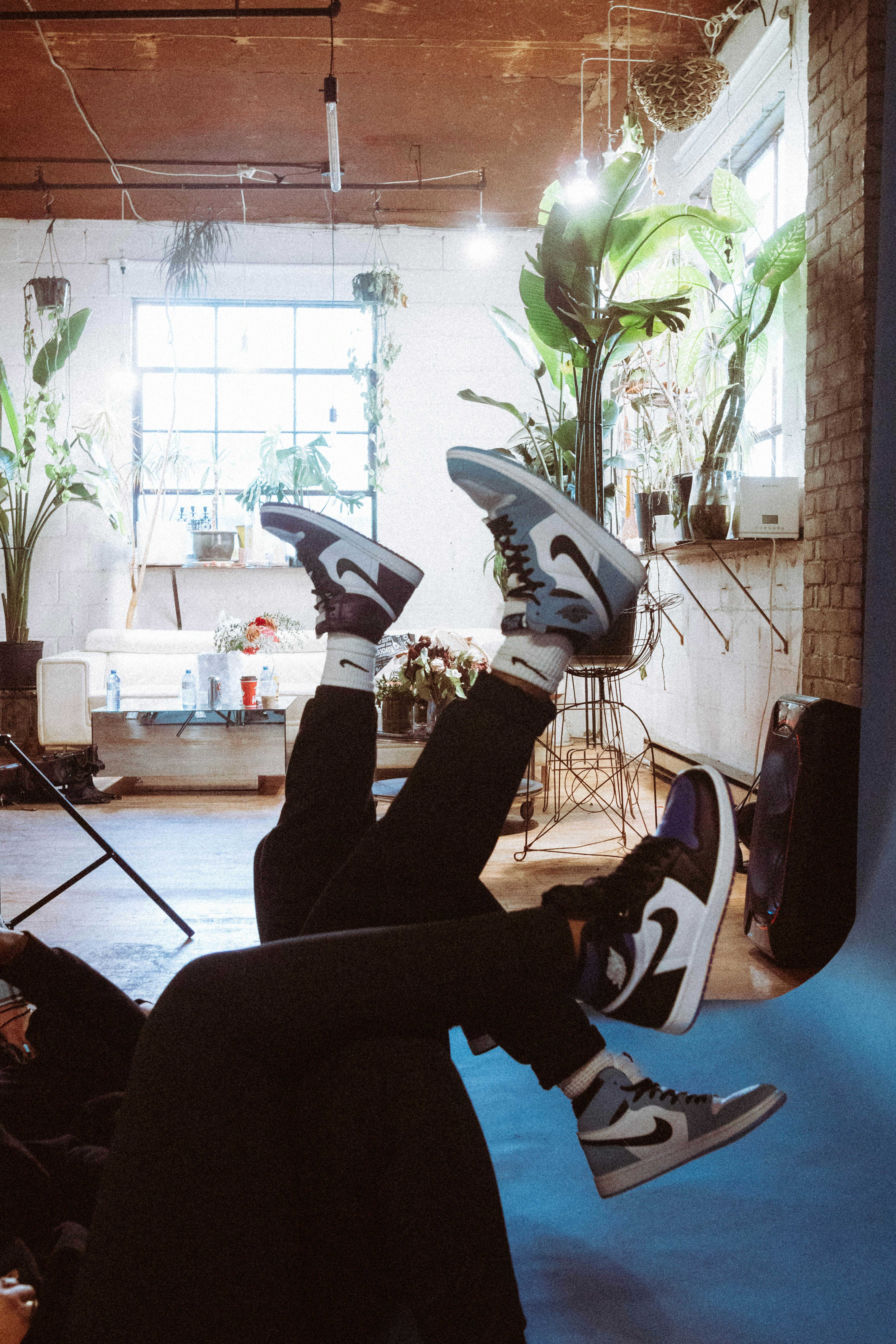 Die Beine und Füße einer Person