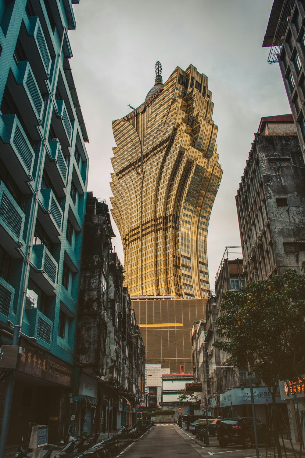 a tall building with a pointy top