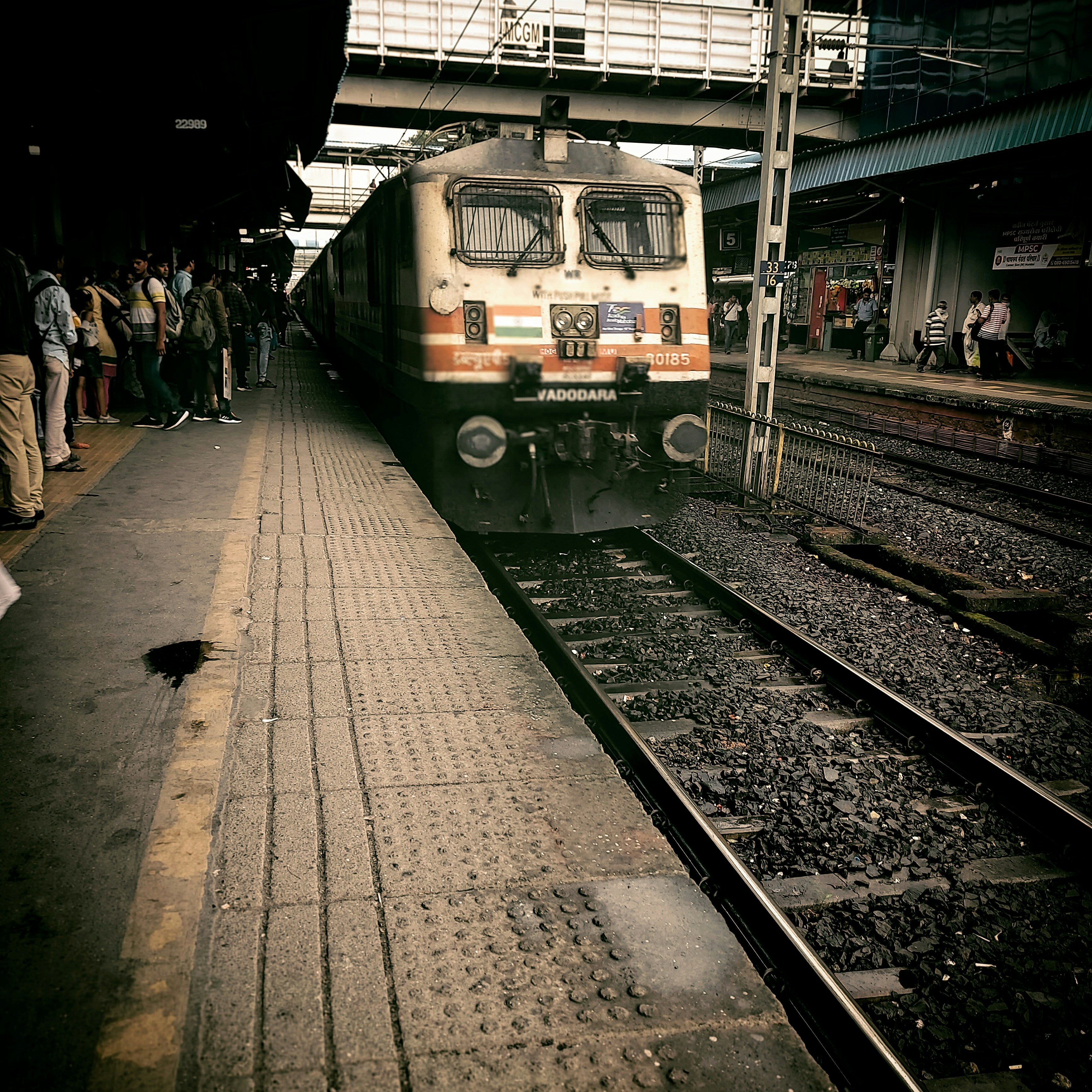 Photo by krunalvtank0001