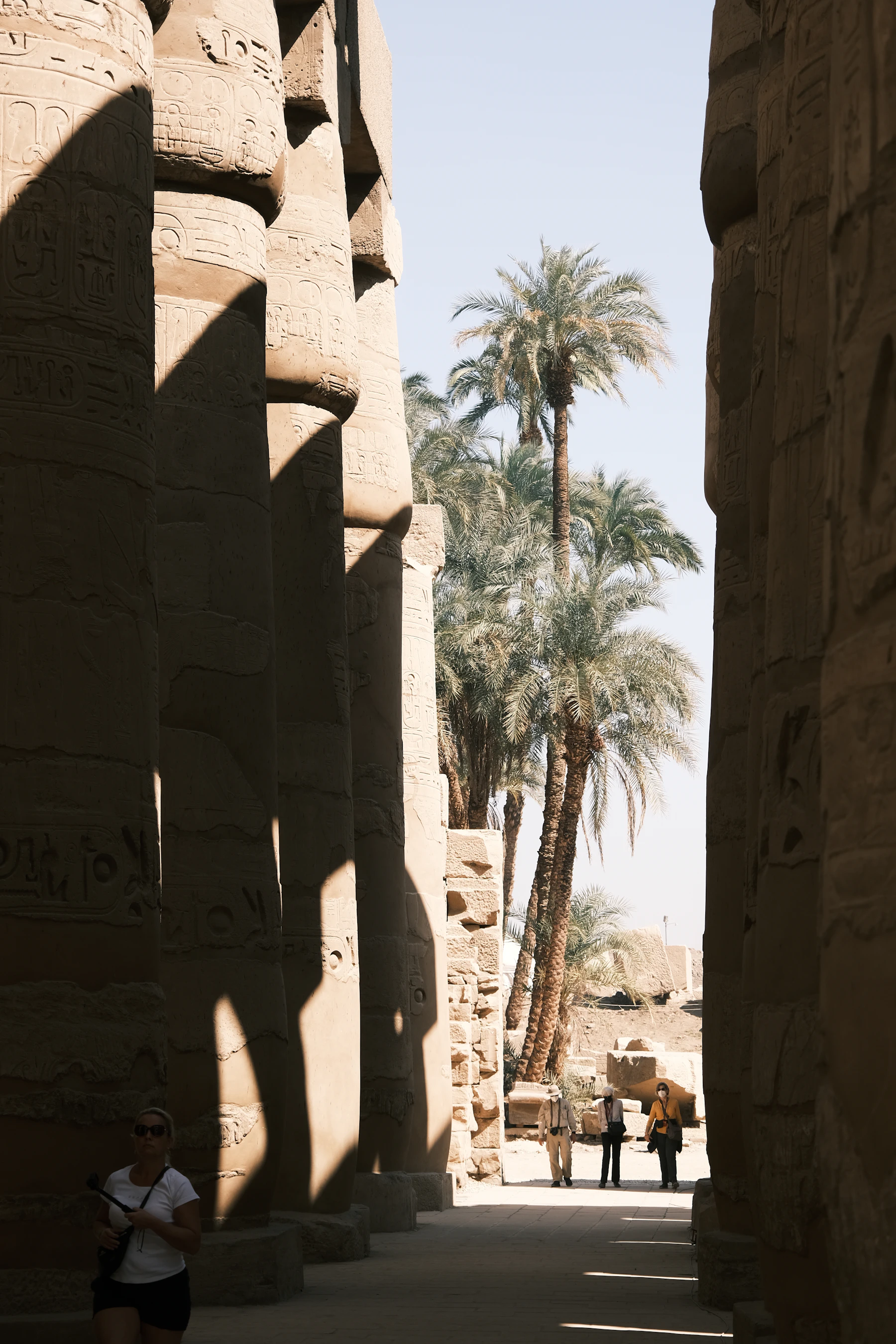 أعمدة معبد الكرنك في الأقصر