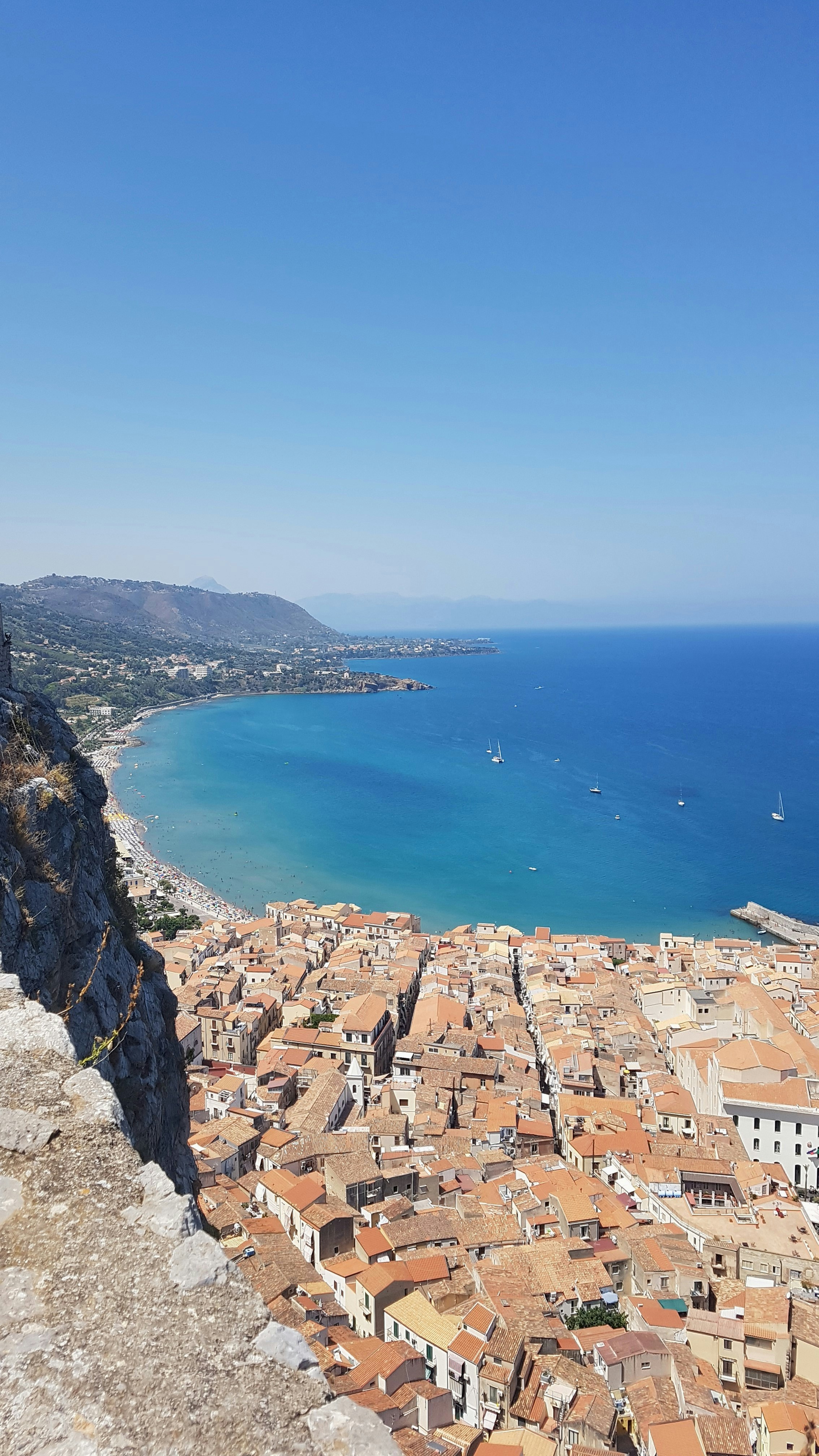 Photo by lookathesky