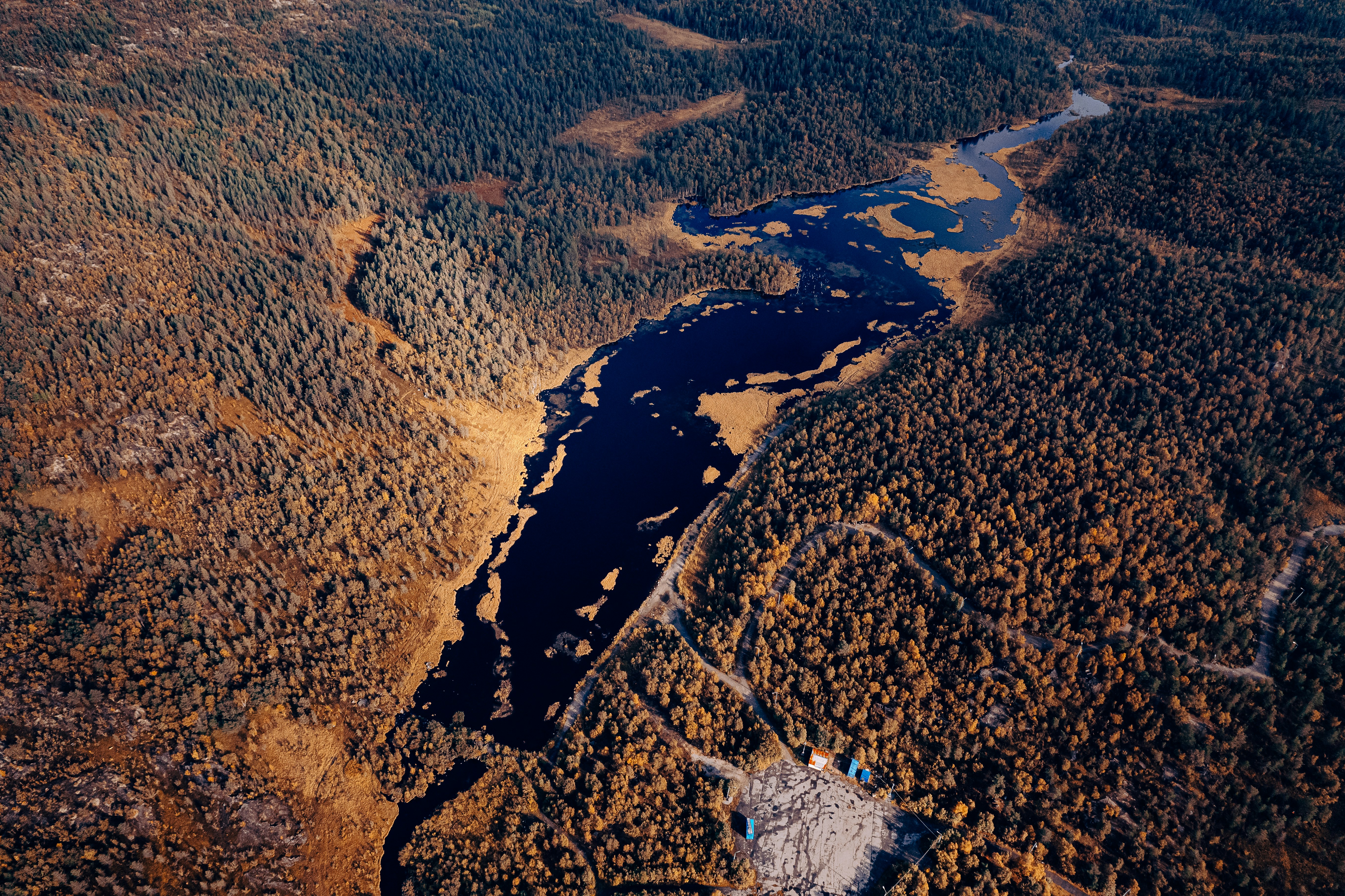 Photo by ivanshemereko