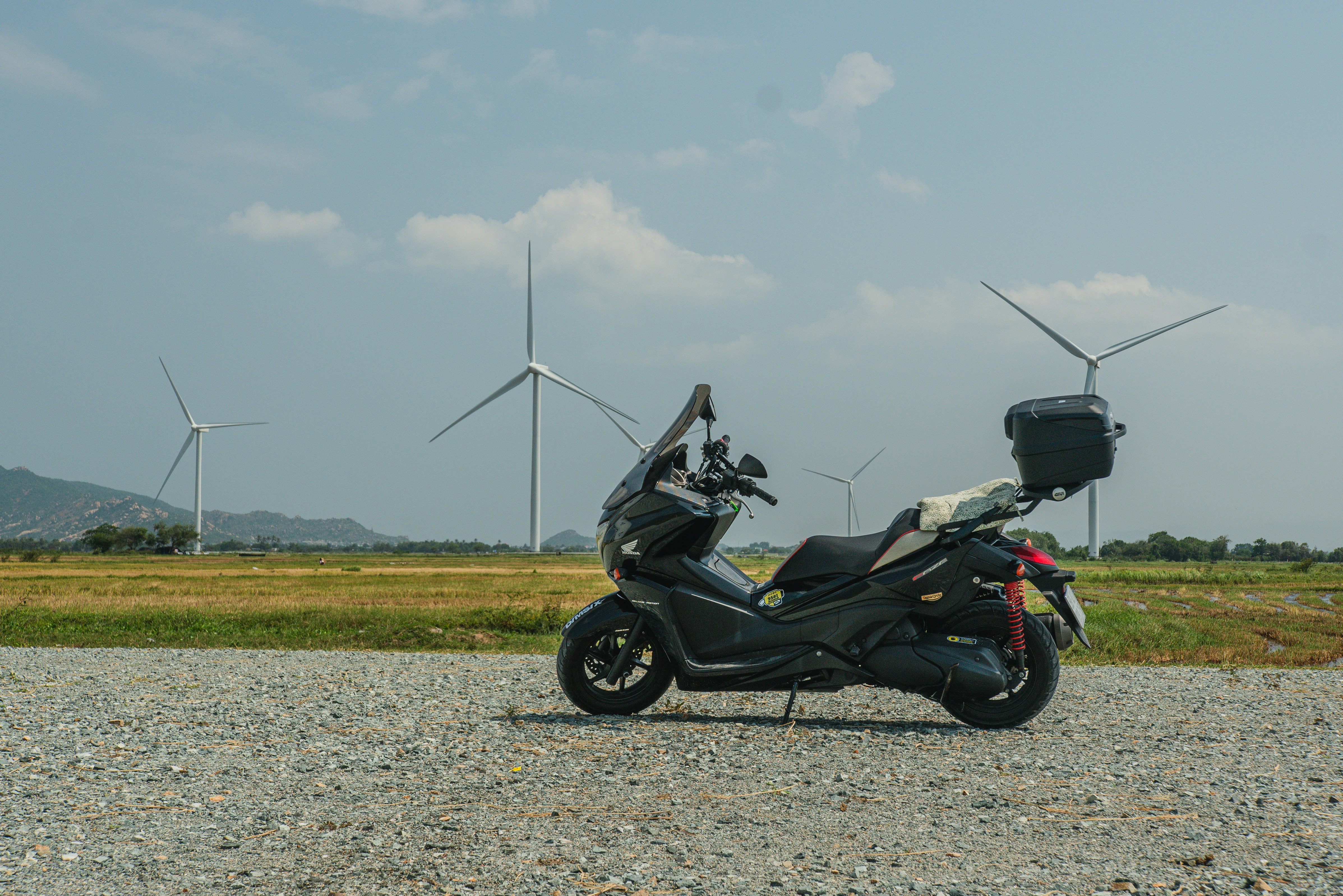 Choose from a curated selection of motorcycle photos. Always free on Unsplash.