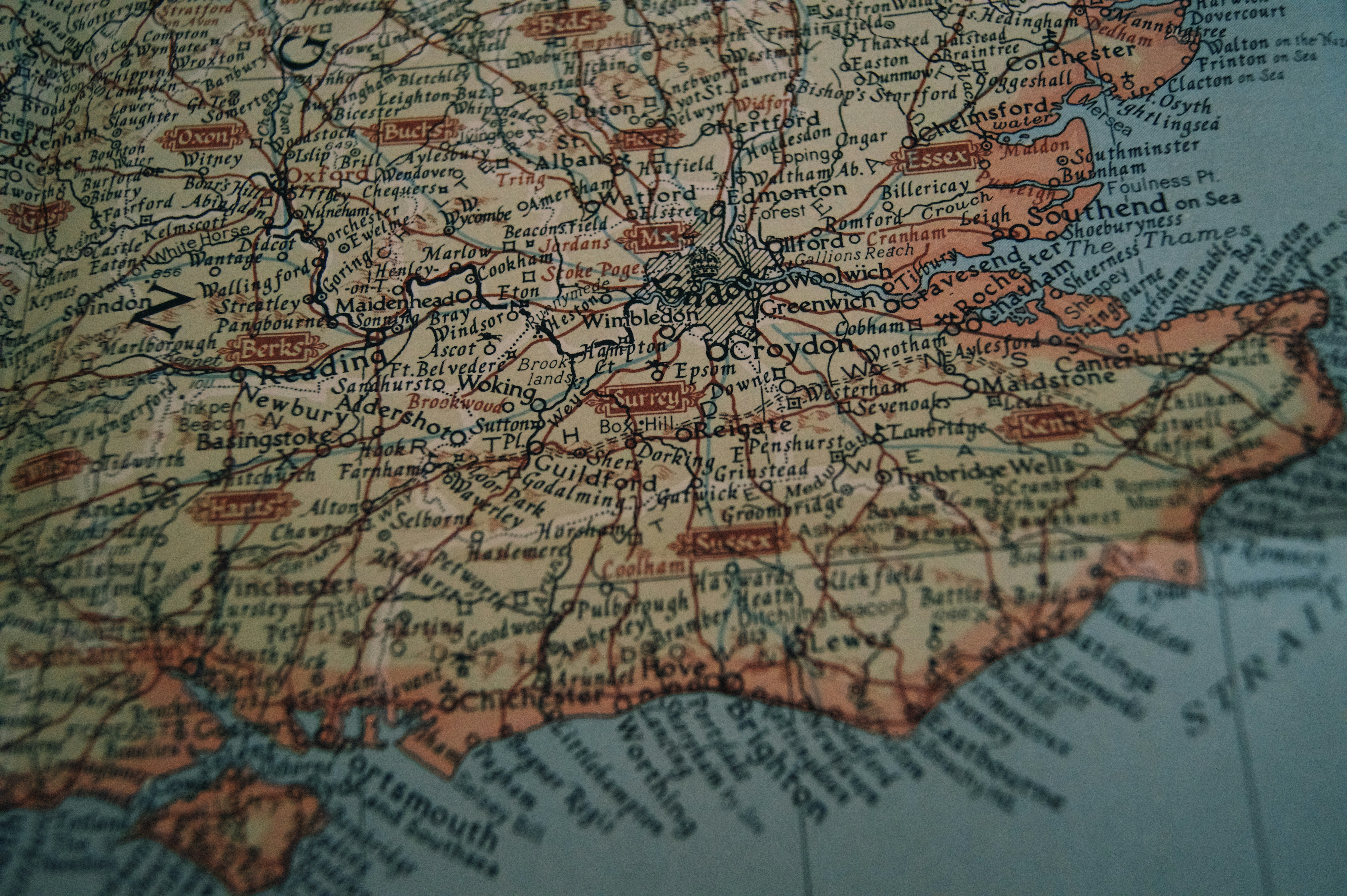 photo-1662578546948-a30badf89995?ixid=M3wxMjA3fDB8MXxzZWFyY2h8MTJ8fG1hcHMuZ29vZ2xlLnNpfGVufDB8fHx8MTc2MTA3MzY2MXww\u0026ixlib=rb-4.1.0