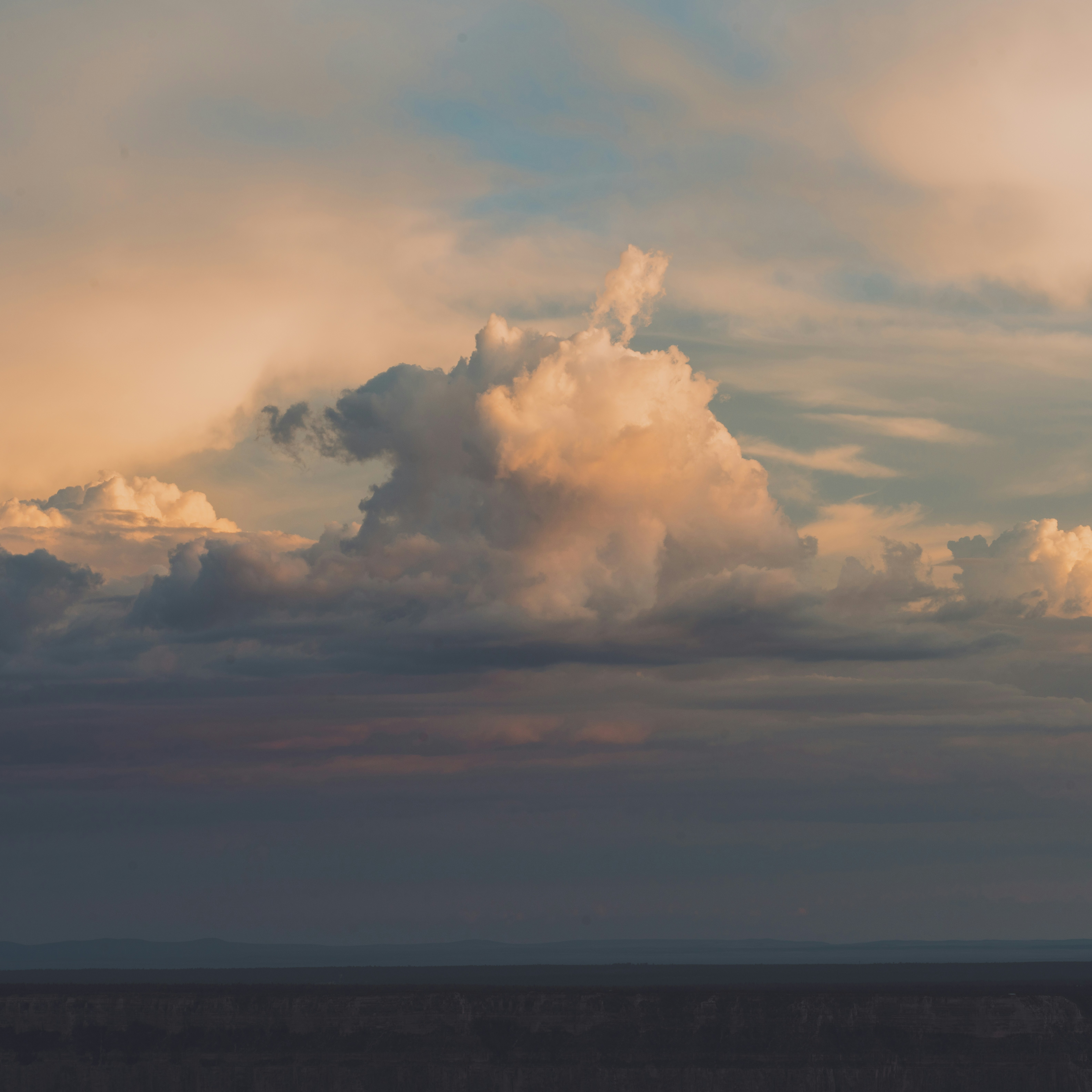 Unsplashの無料ボルダーシティ写真