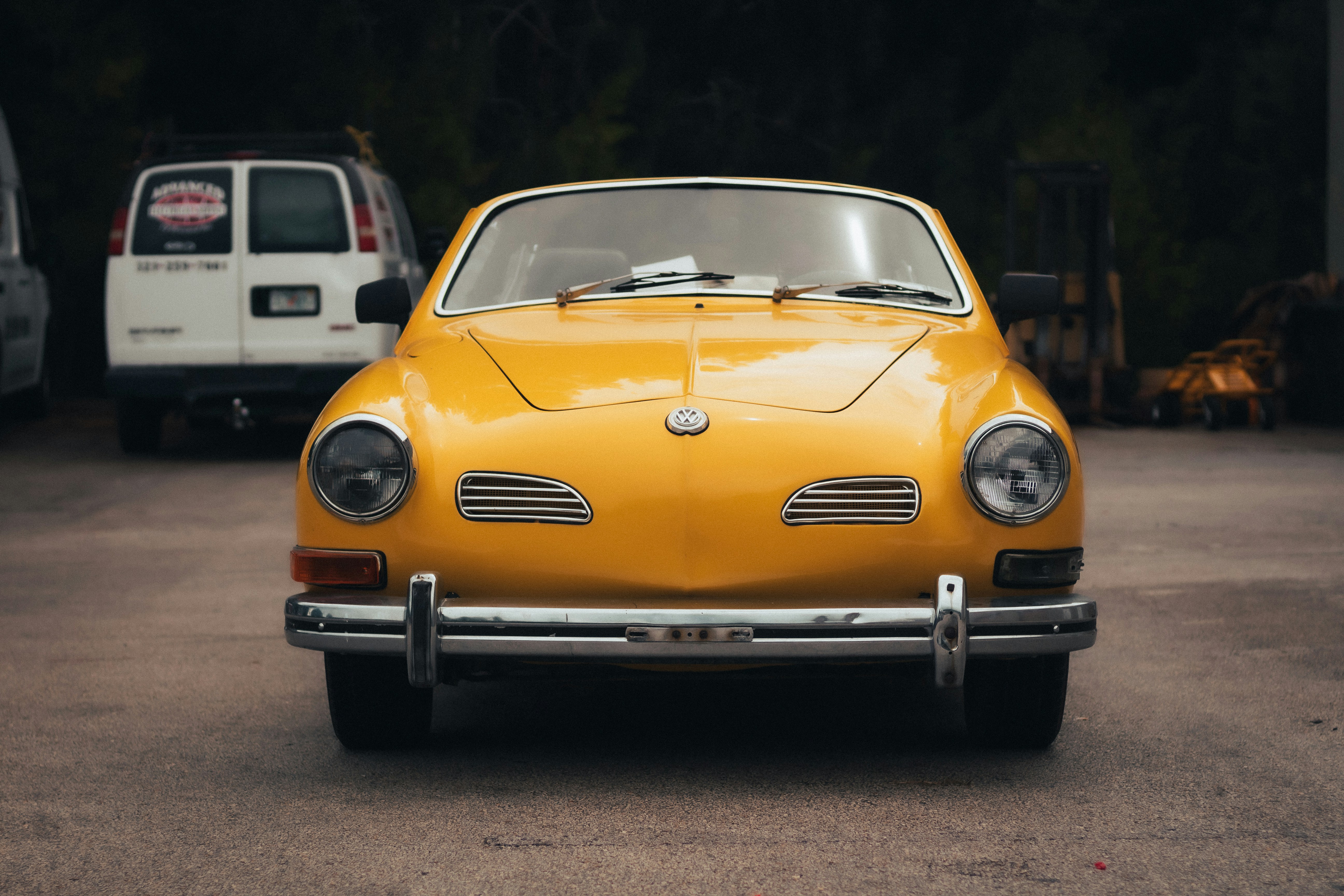 vintage german cars, wallpaper, BMW 2002 Turbo: A Look at a Classic 2