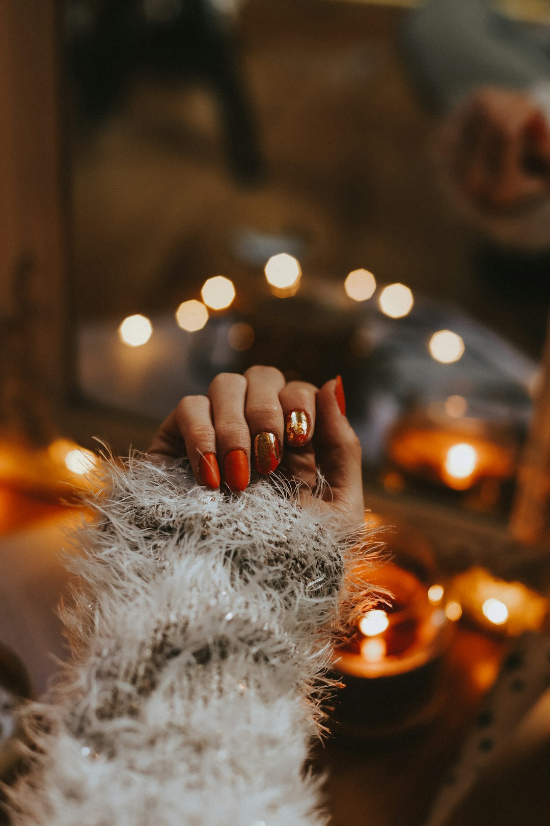 Soft winter white Christmas manicure