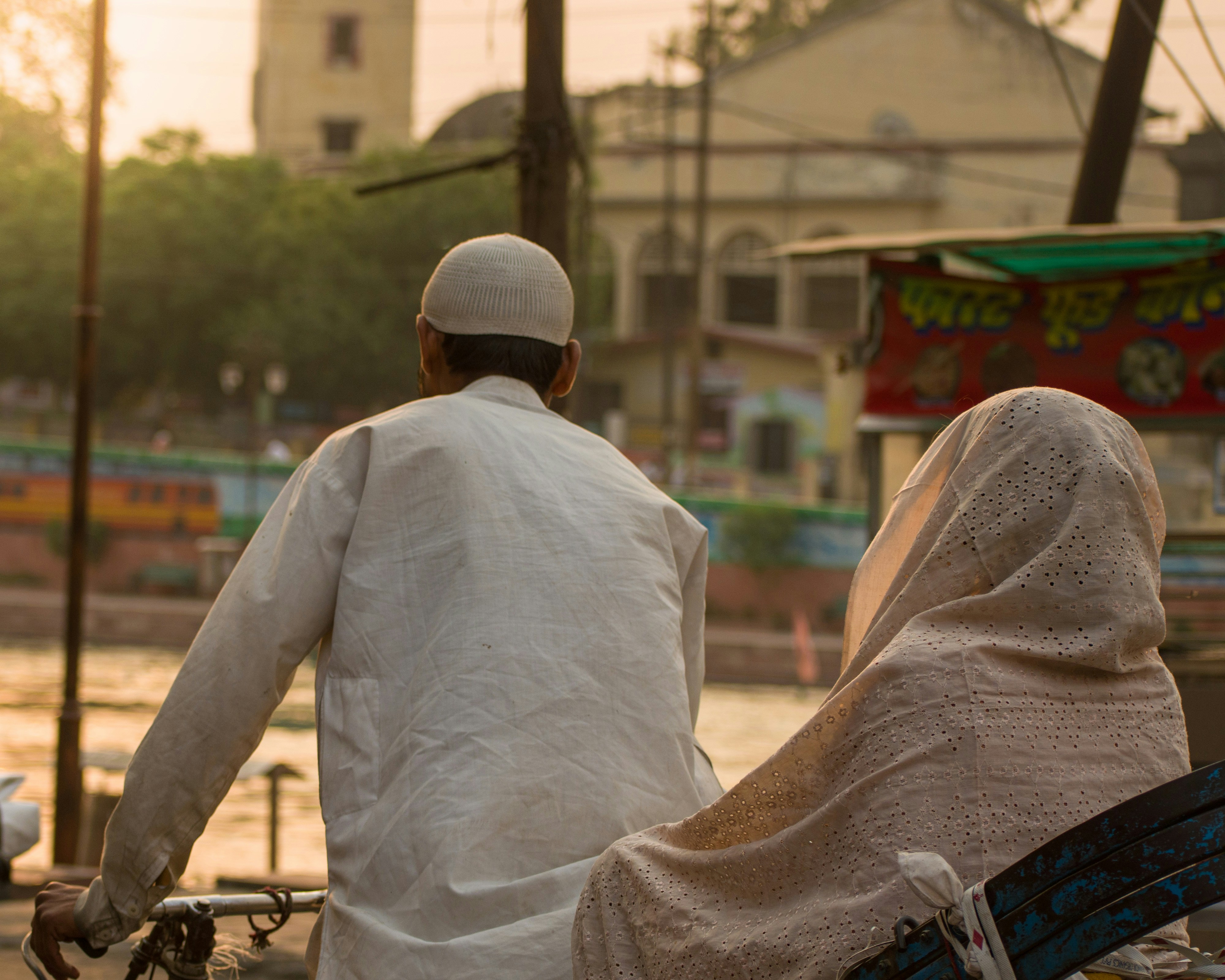 photo-1662684158519-93a95e7a4acc?ixid=M3wxMjA3fDB8MXxzZWFyY2h8N3x8a2FyYWNoaSUyMG1hc3NhZ2V8ZW58MHx8fHwxNzUzNjYzNjE5fDA\u0026ixlib=rb-4.1.0