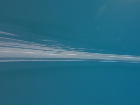 Photo 1662706828399 4ded111690af?q=85&w=550&h=550&fit=crop