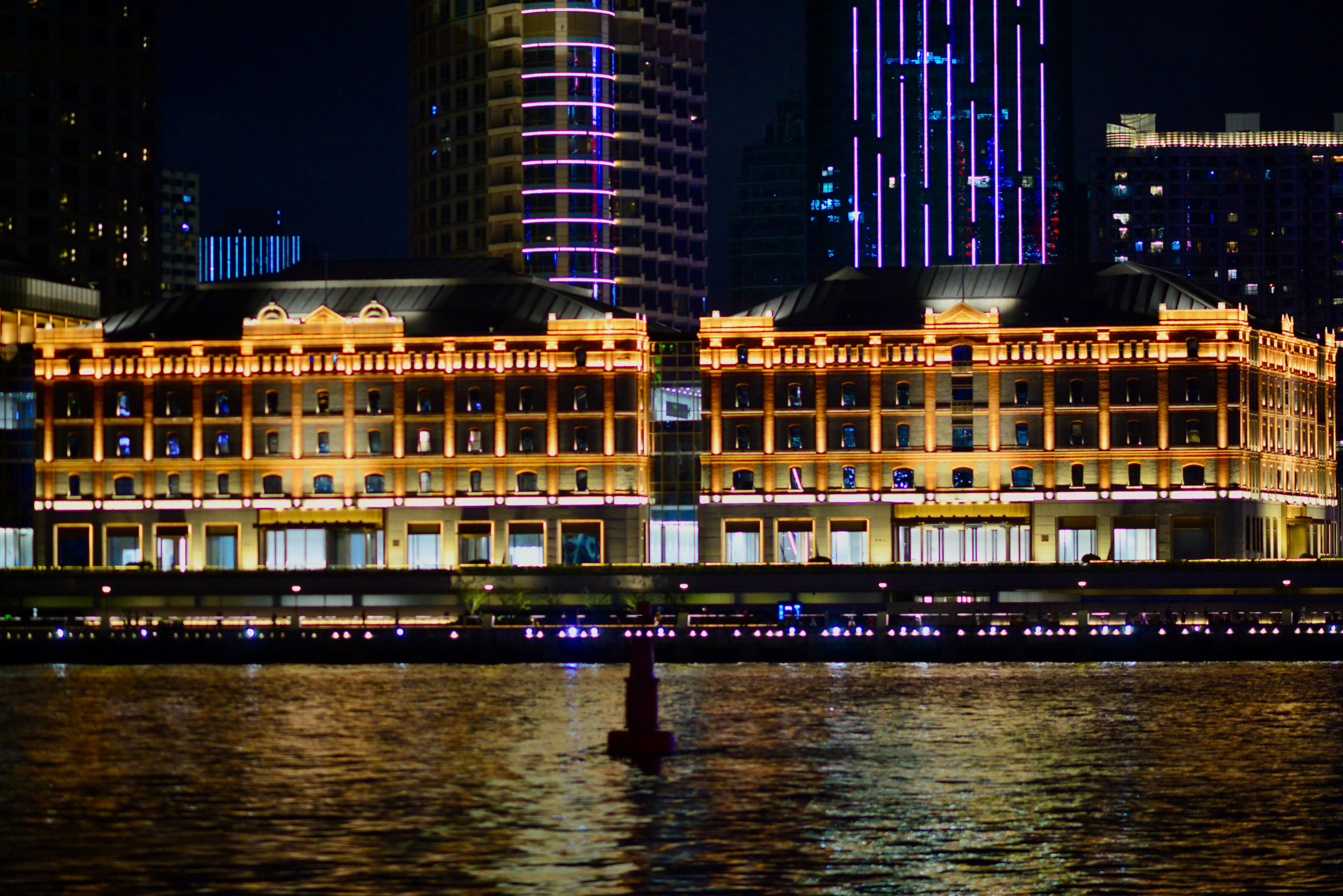 صورة المعرض