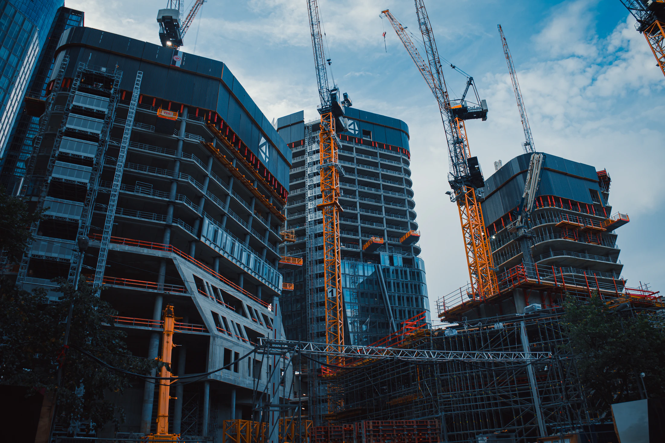 Opportunity Zones vs. DSTs: Comparing Two Tax Strategies