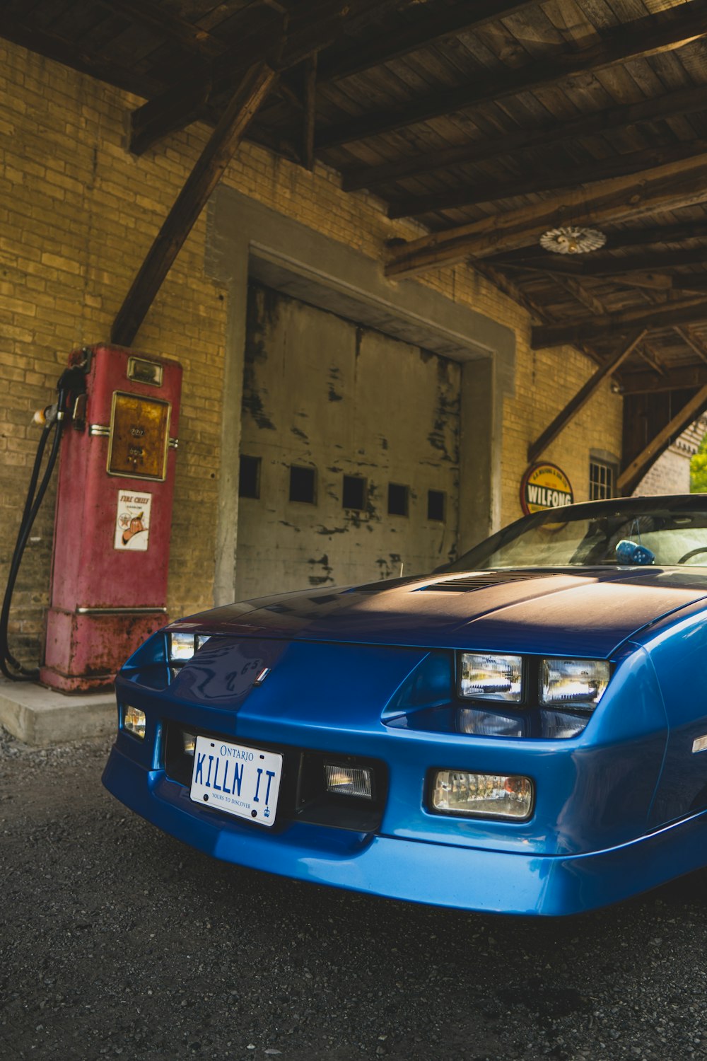 a car parked in a parking garage