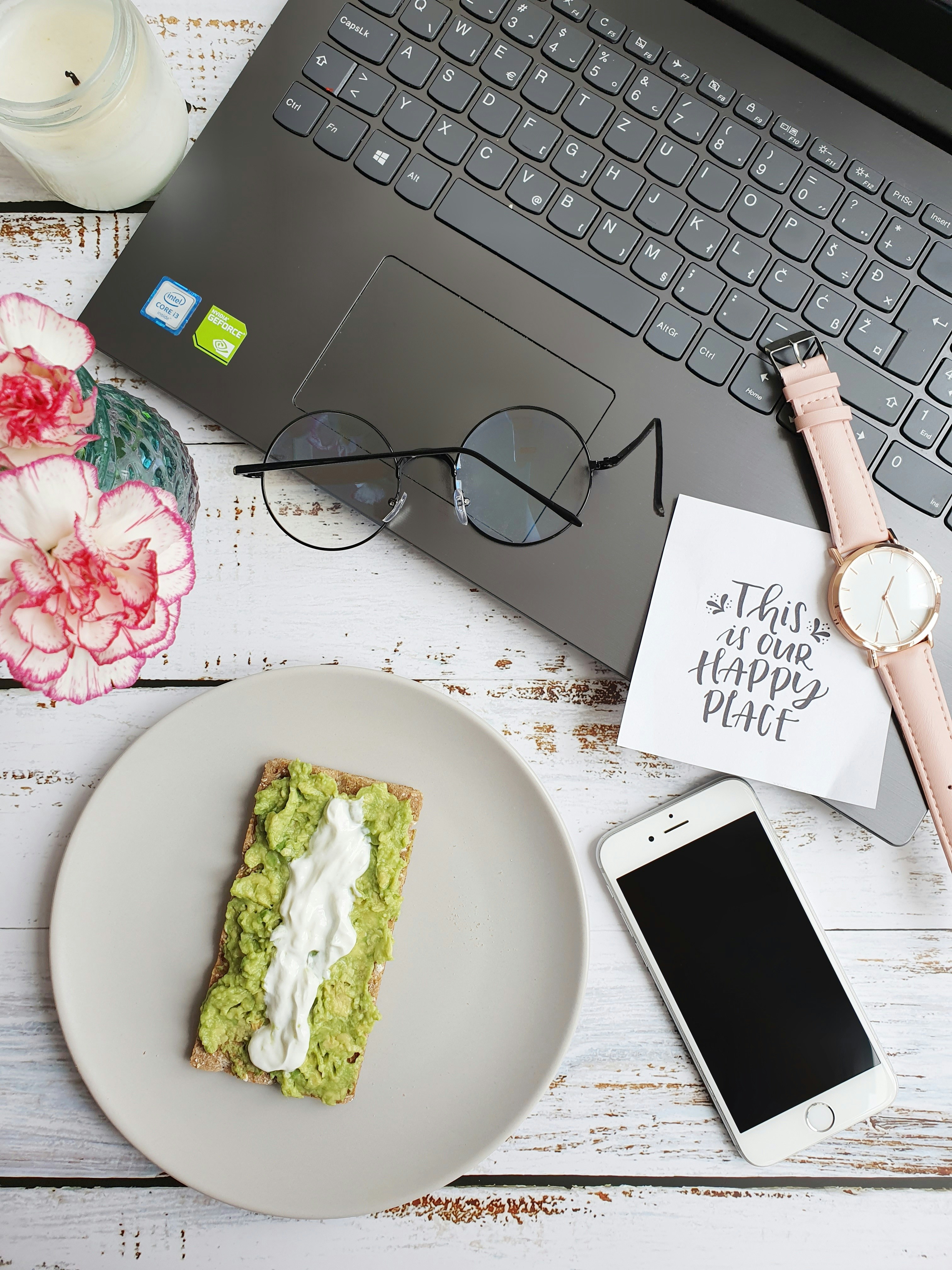 A plate of food next to a laptop photo – Free Grey Image on Unsplash