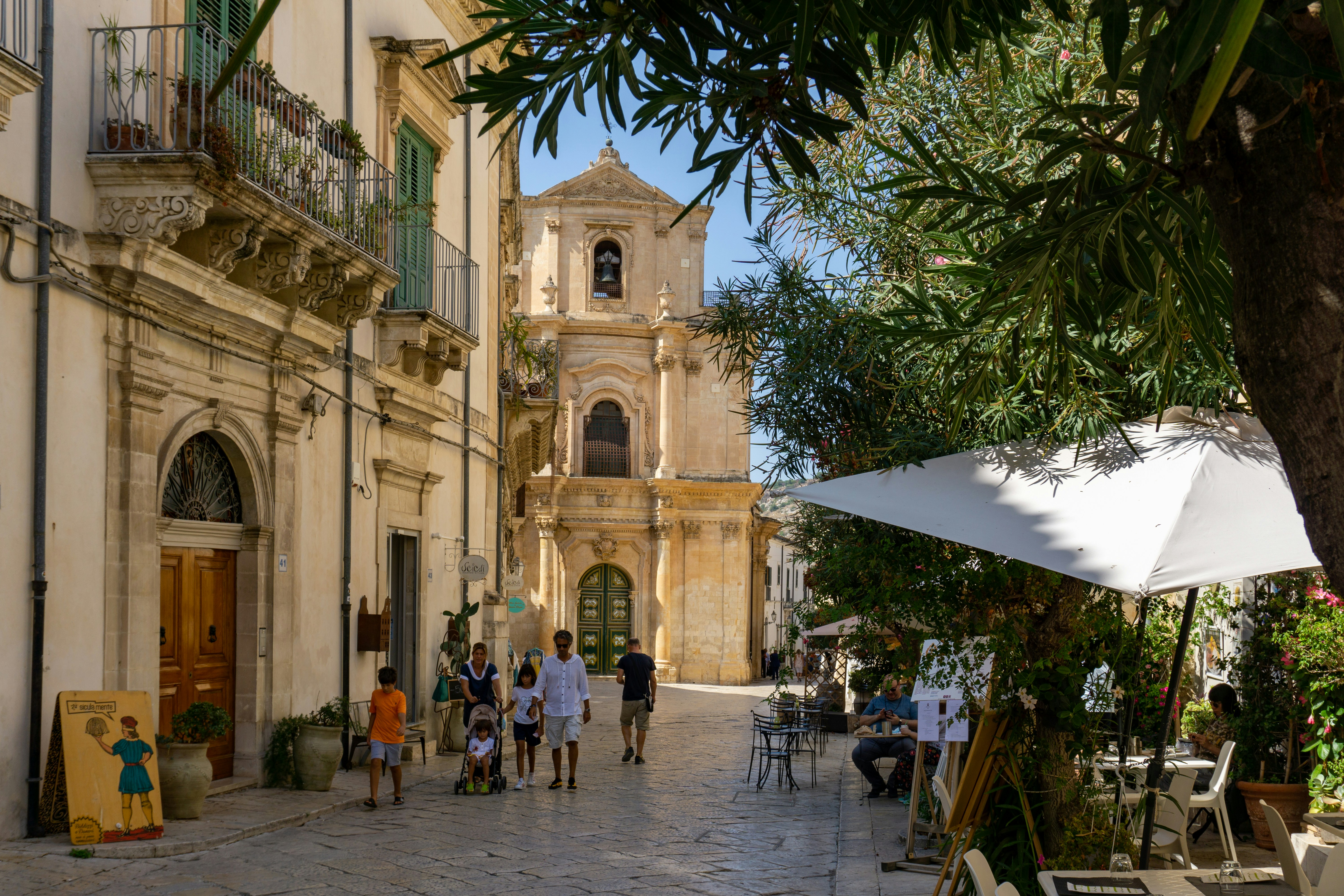 Choose from a curated selection of Italy photos. Always free on Unsplash.