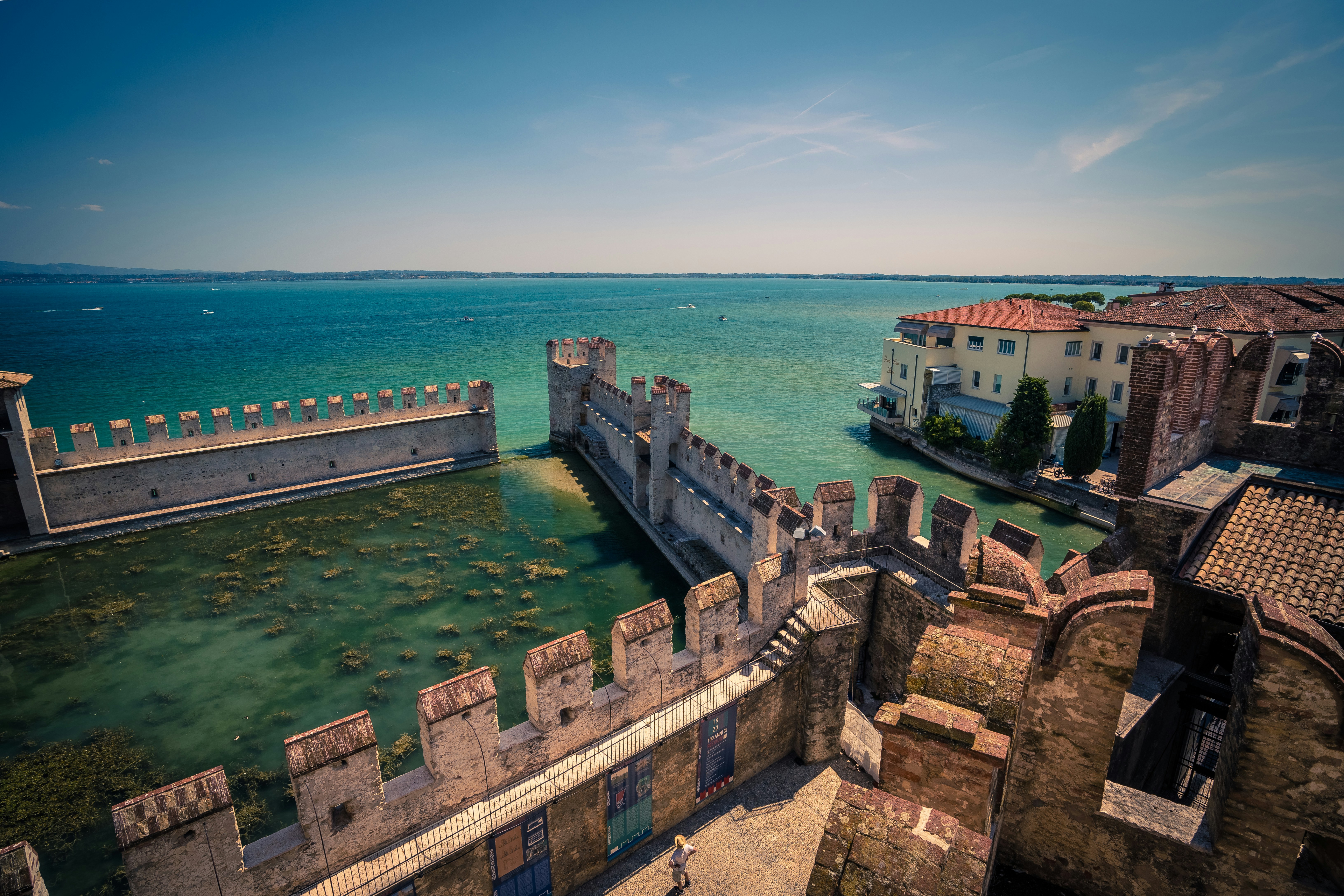 海外簽賬信用卡比較：邊張免手續費？邊張最多回贈優惠？（附LIHKG評價）